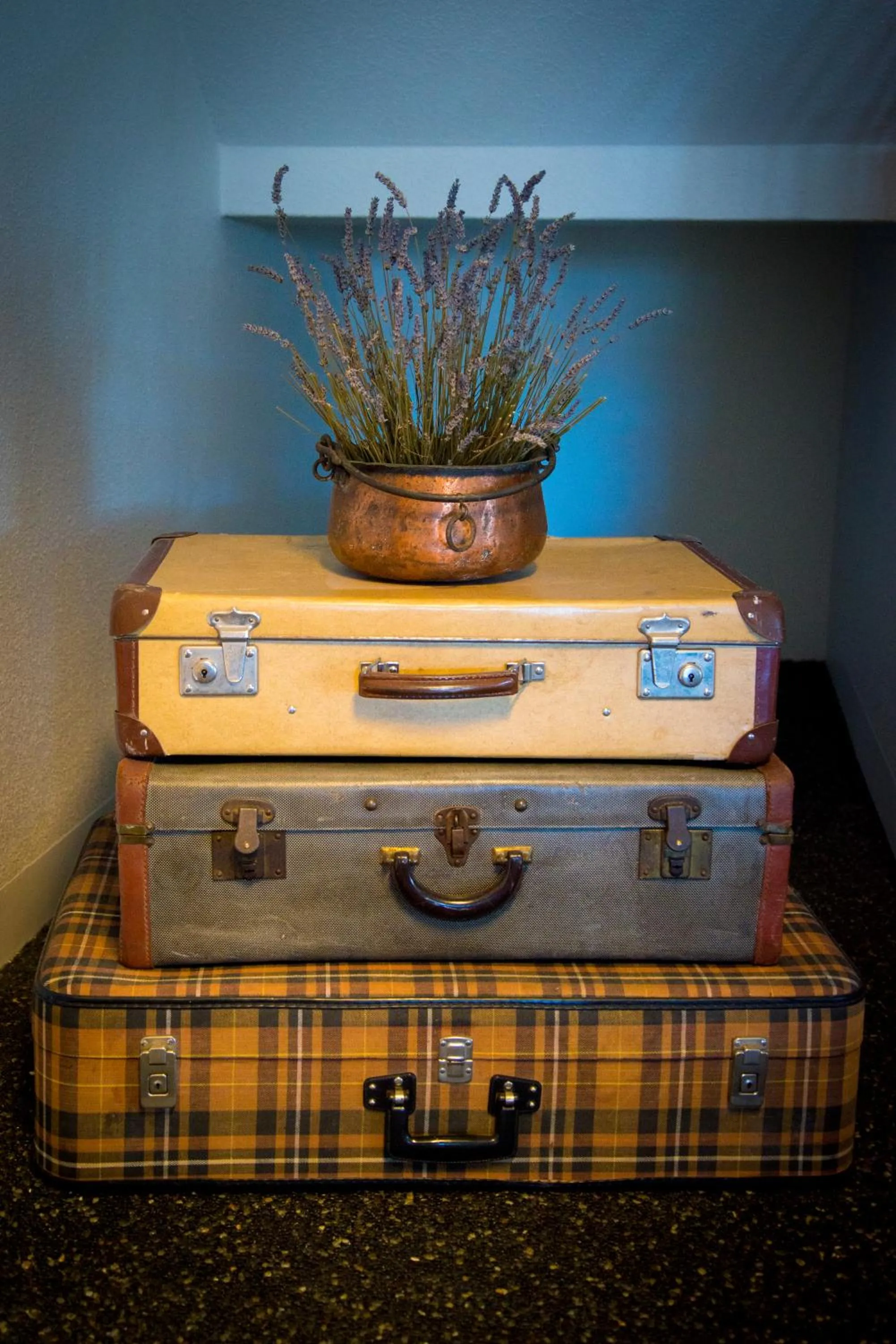 Decorative detail in Eldey Airport Hotel