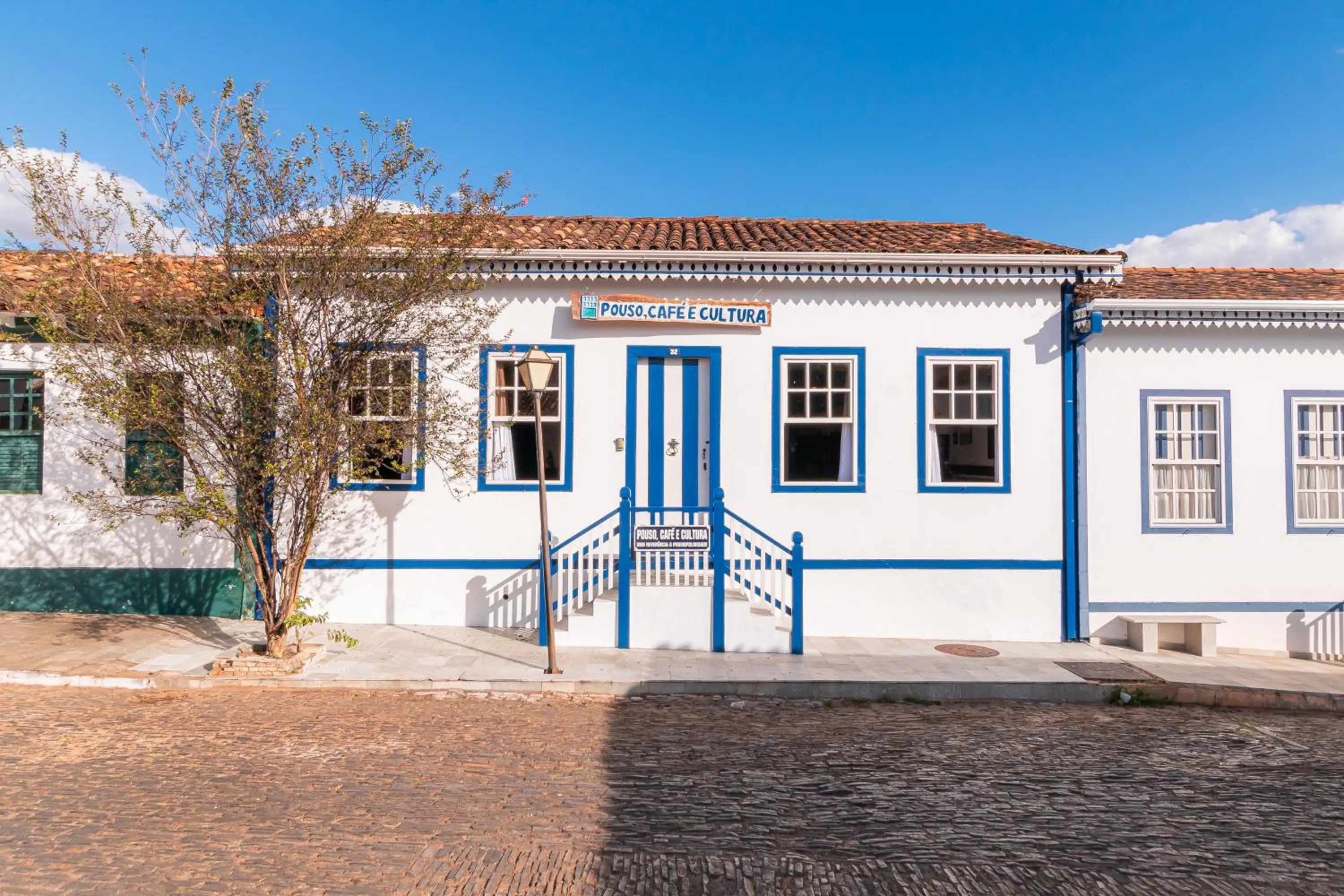 Pouso, Café e Cultura