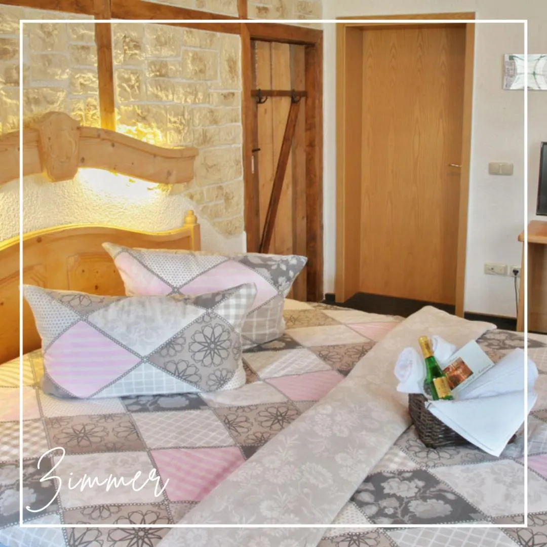 Photo of the whole room, Bed in Marktbrauerei B&B - das Frühstückshotel in Bad Lobenstein