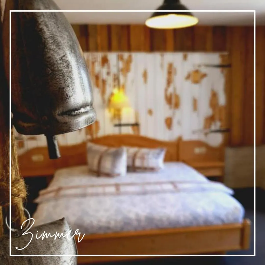 Photo of the whole room, Bed in Marktbrauerei B&B - das Frühstückshotel in Bad Lobenstein