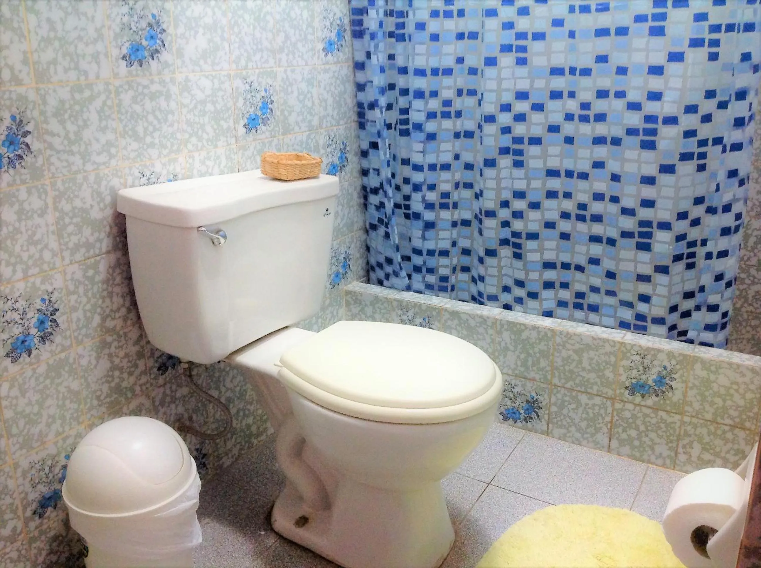 Toilet in Anccalla Inn Guesthouse