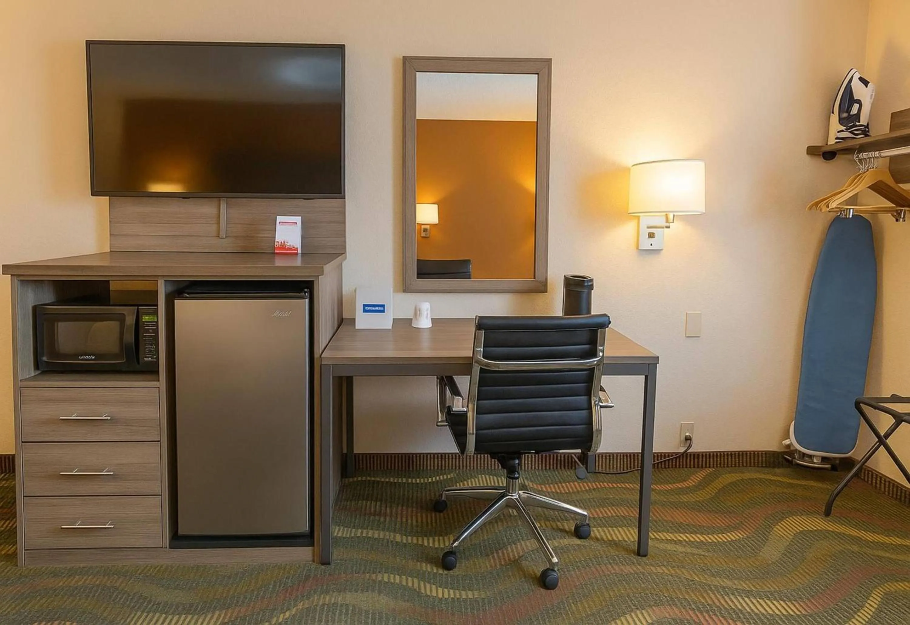 Photo of the whole room in Travelodge by Wyndham Muskegon