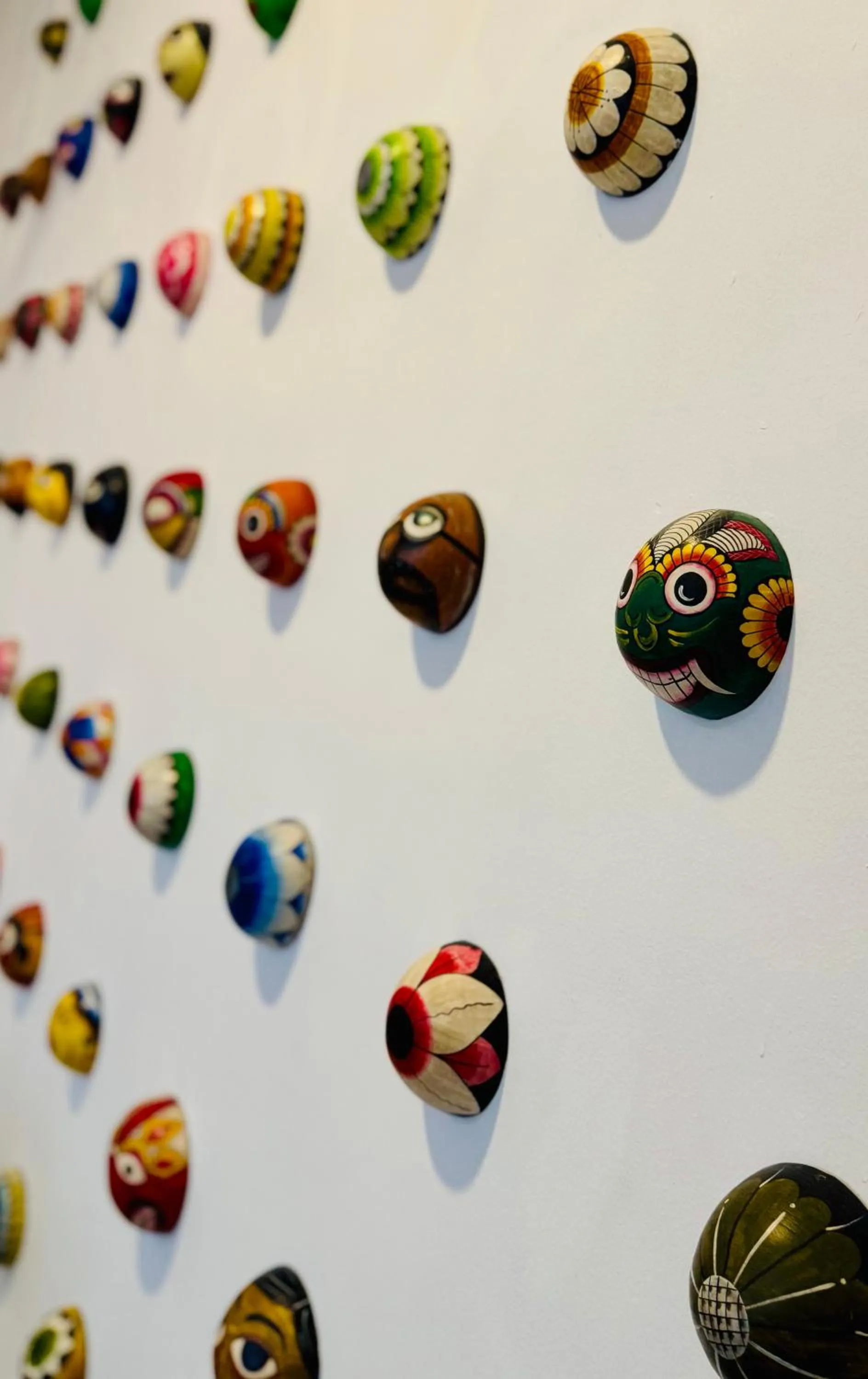 Decorative detail in Queens mount