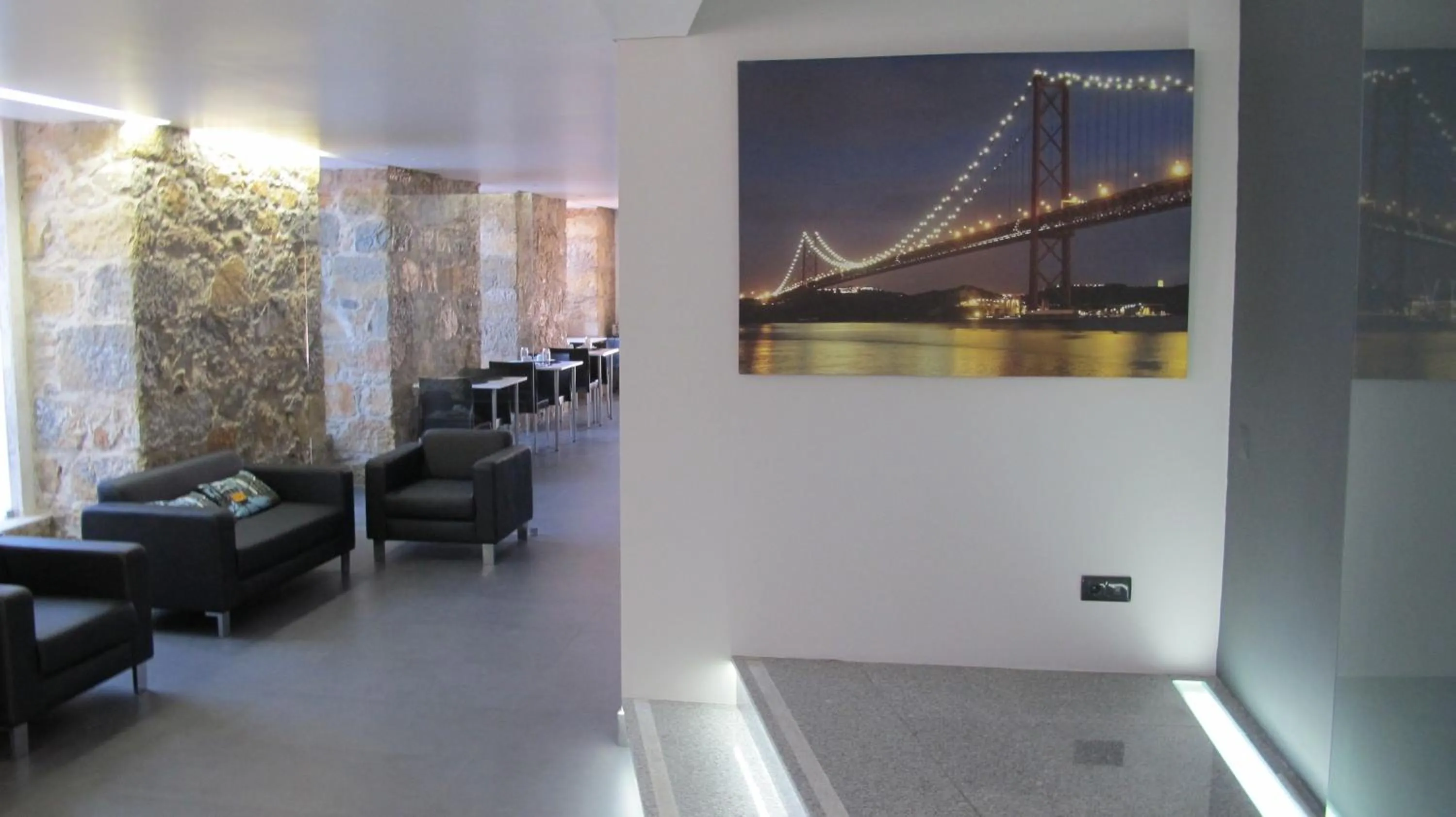 Lobby or reception in V Dinastia