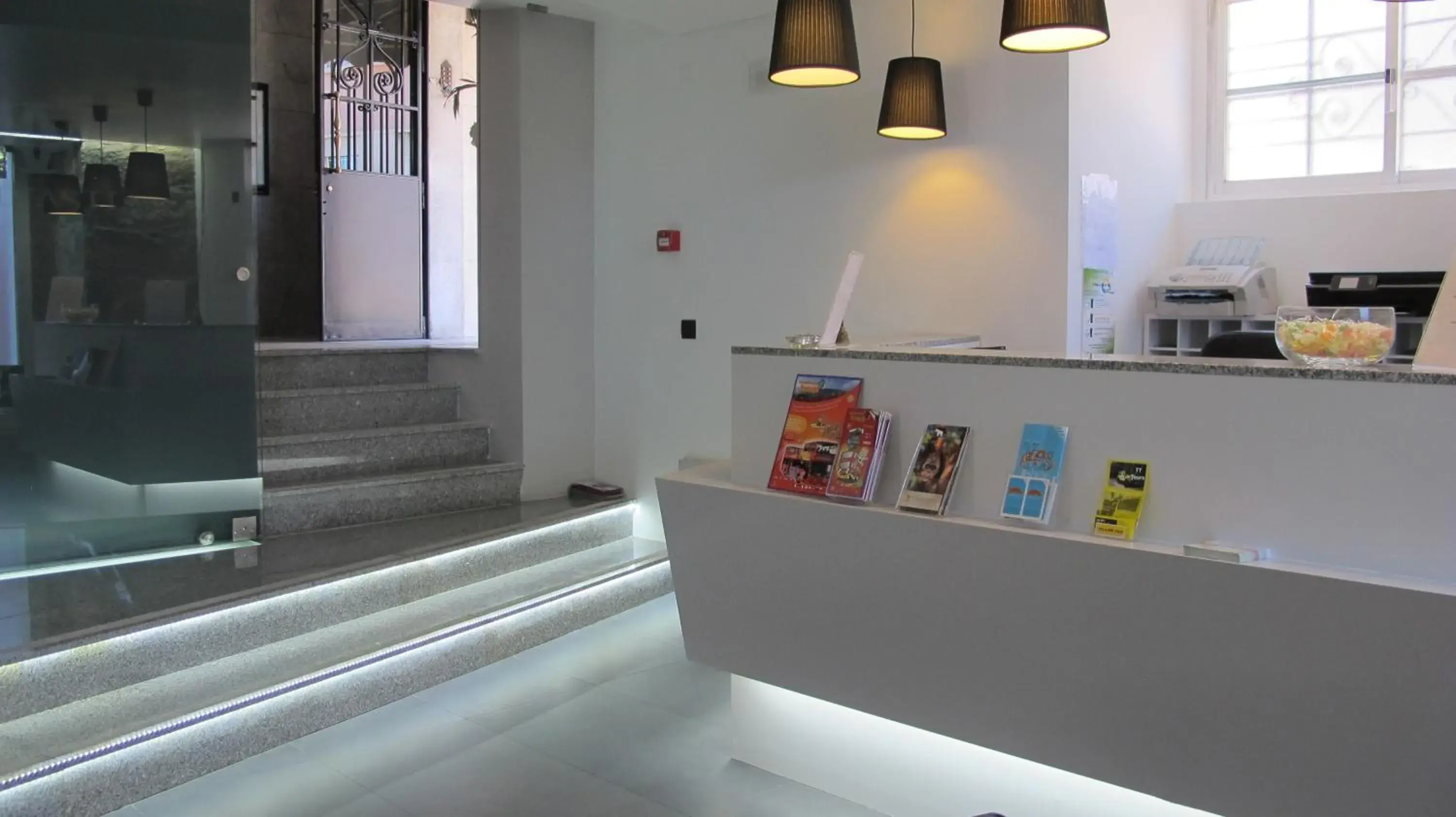 Lobby or reception in V Dinastia Lobby or reception in V Dinastia