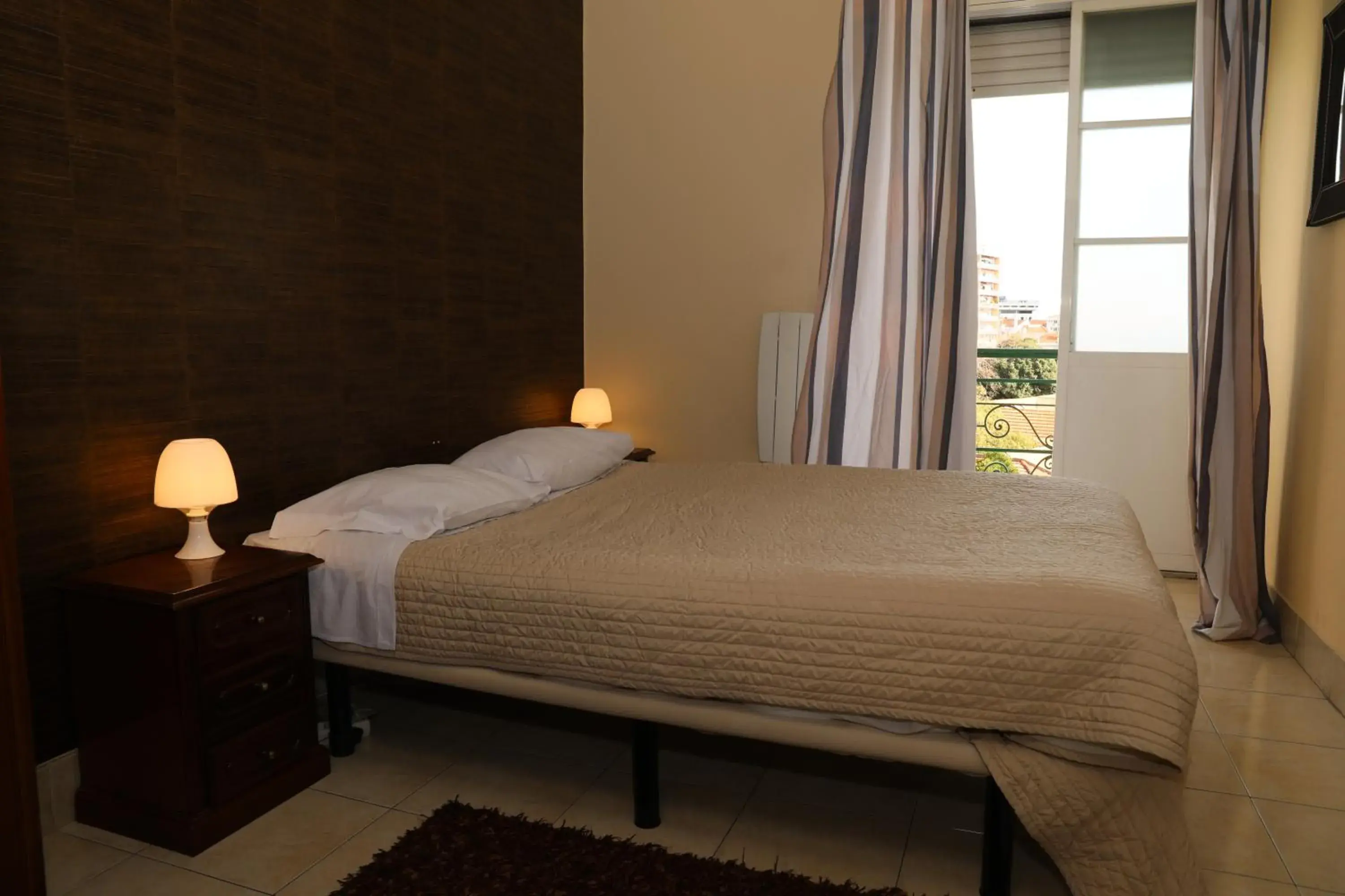 Bedroom, Bed in V Dinastia Bedroom, Bed in V Dinastia