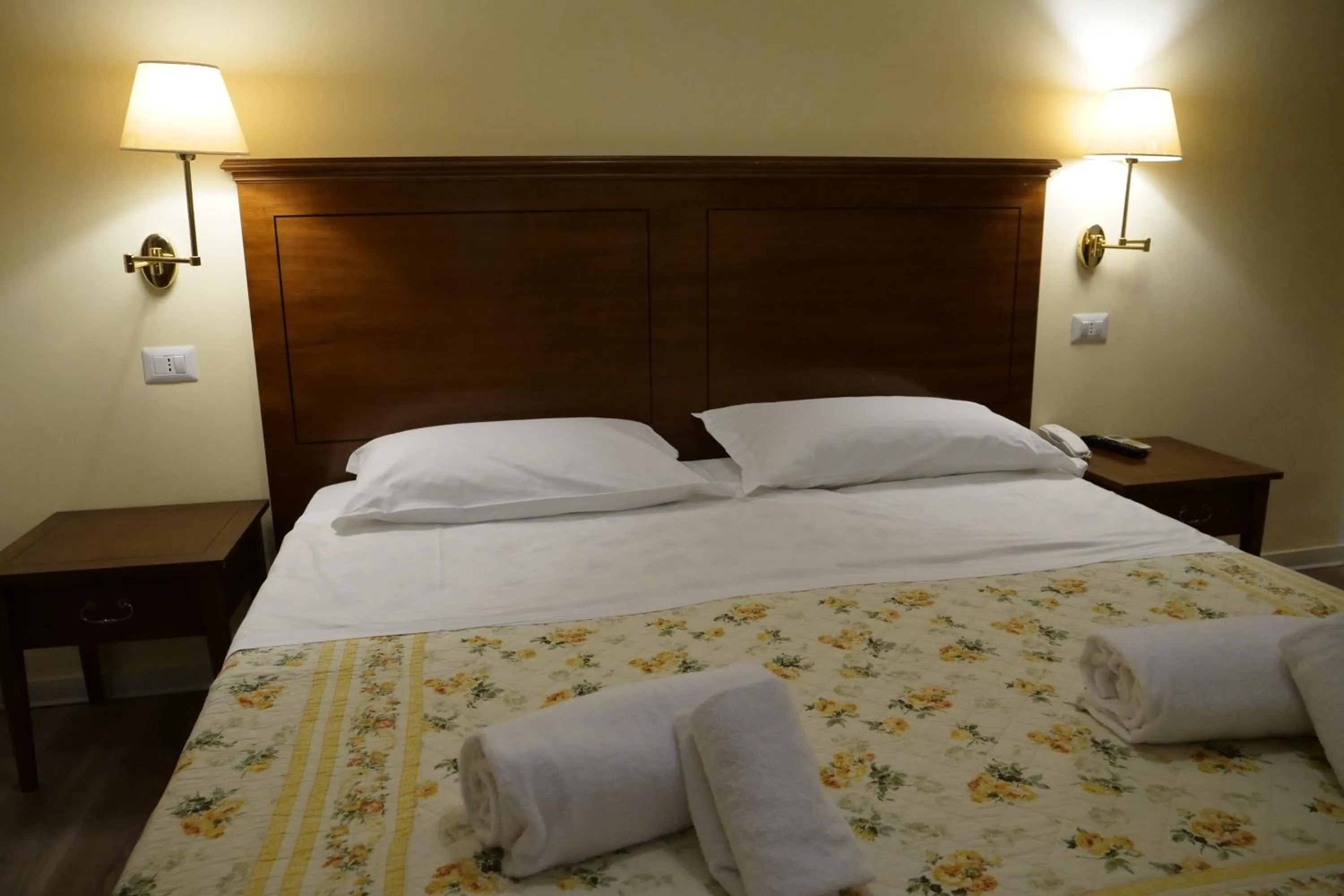 Bedroom, Bed in Hotel Elios Tao