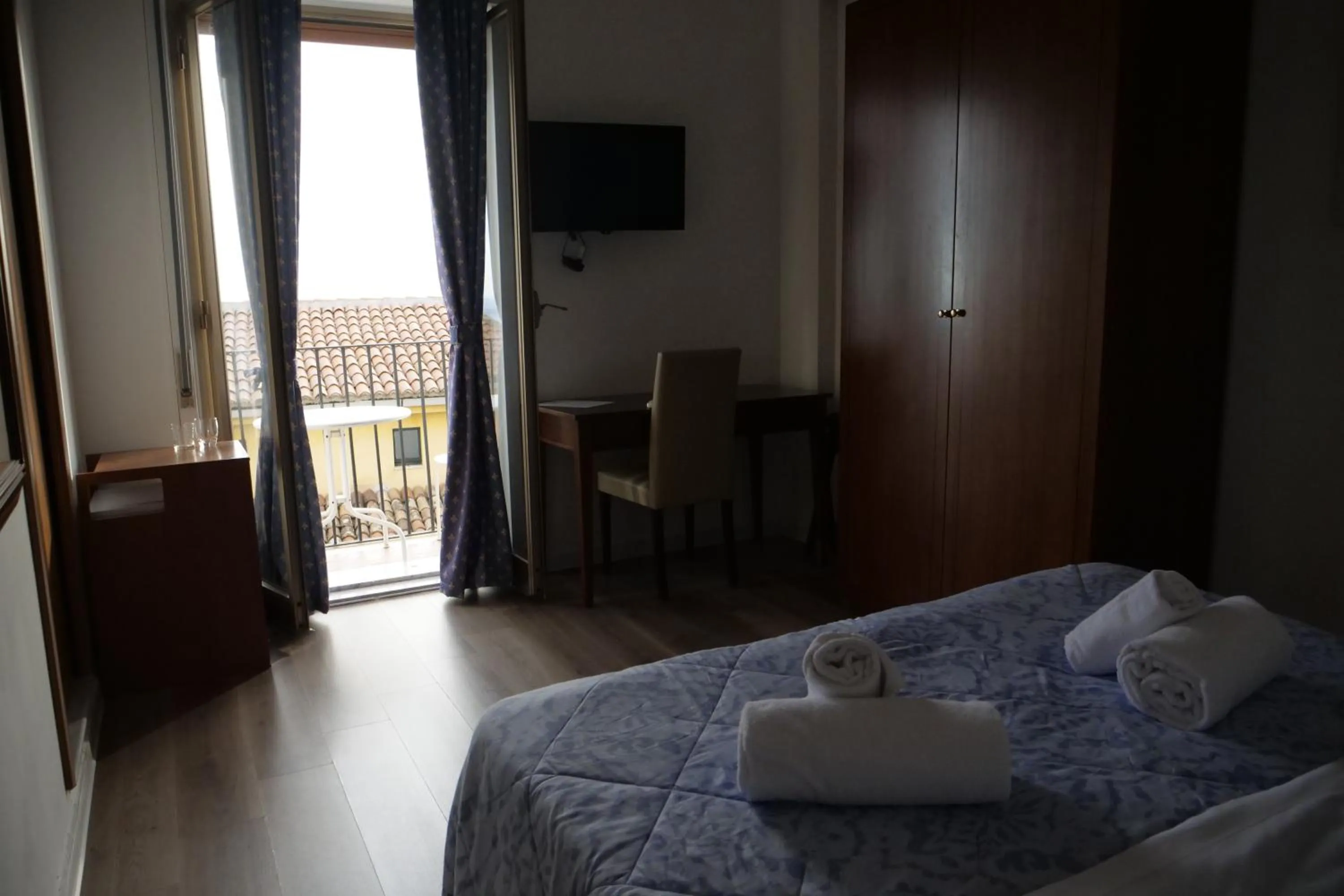 Bedroom, Bed in Hotel Elios Tao