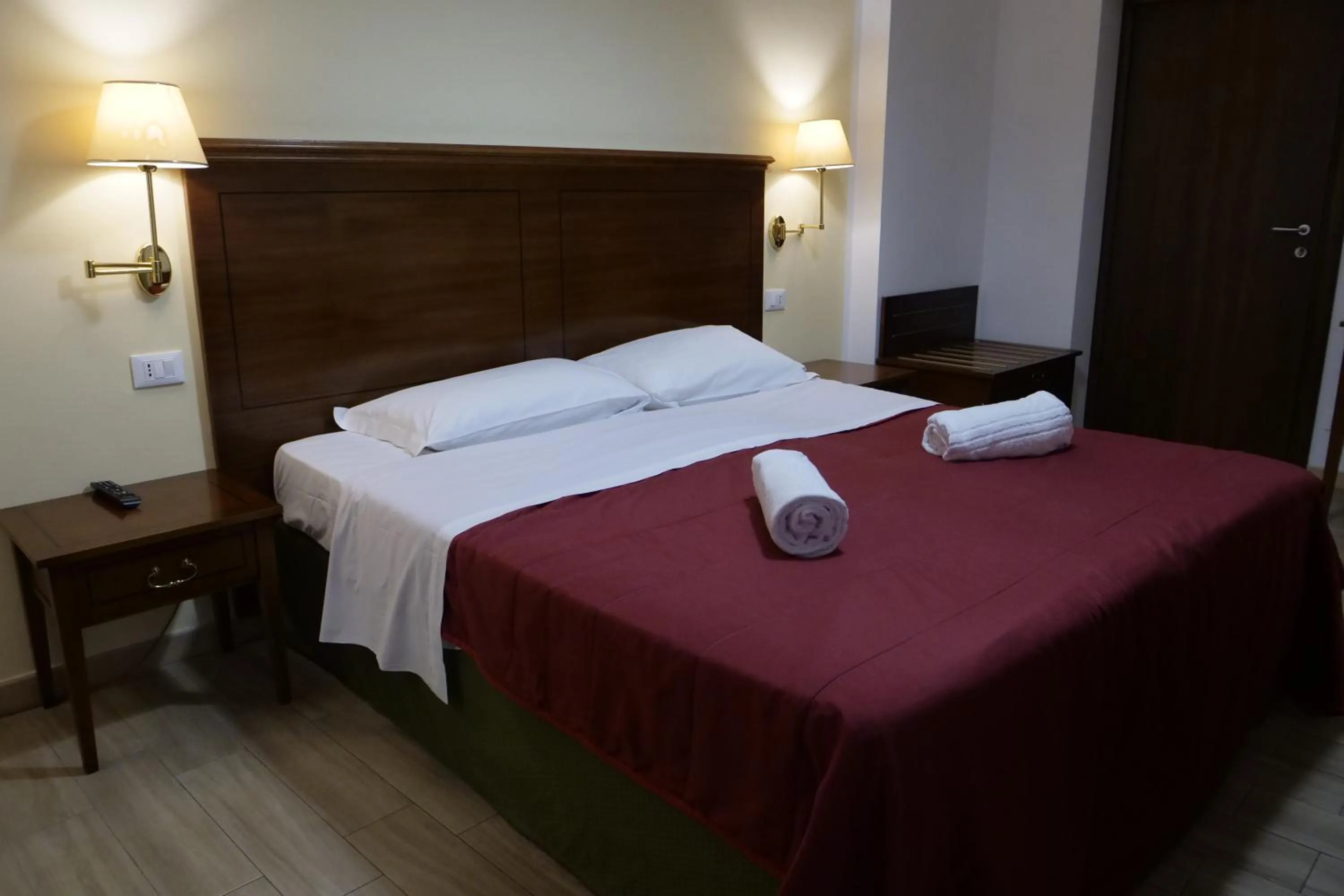 Bedroom, Bed in Hotel Elios Tao