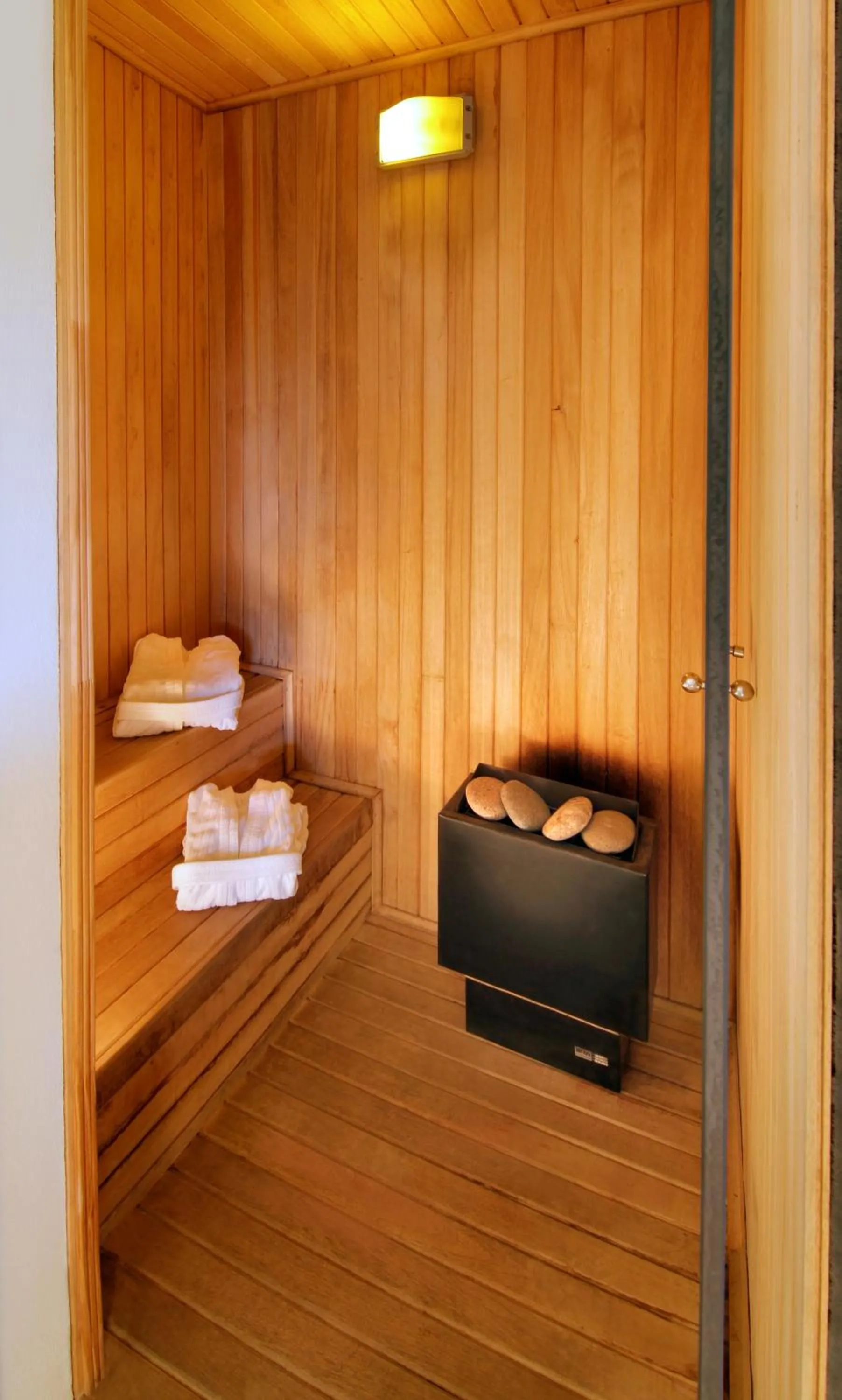 Sauna, Bed in La Fleur