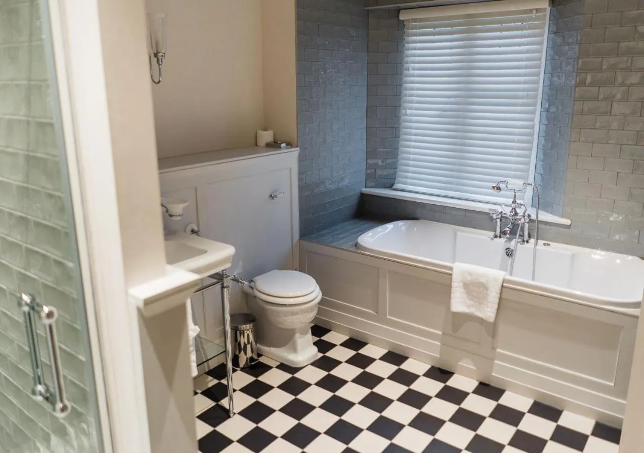 Bathroom in Edgbaston Park Hotel Birmingham