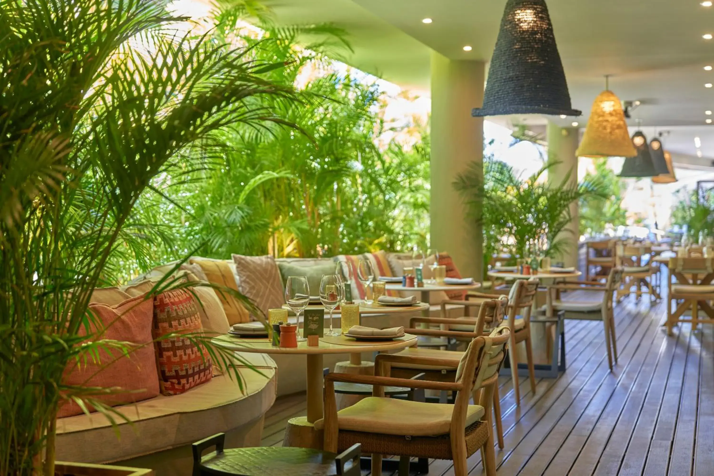 Restaurant/places to eat in Suite Hotel Eden Mar - PortoBay Restaurant/places to eat in Suite Hotel Eden Mar - PortoBay