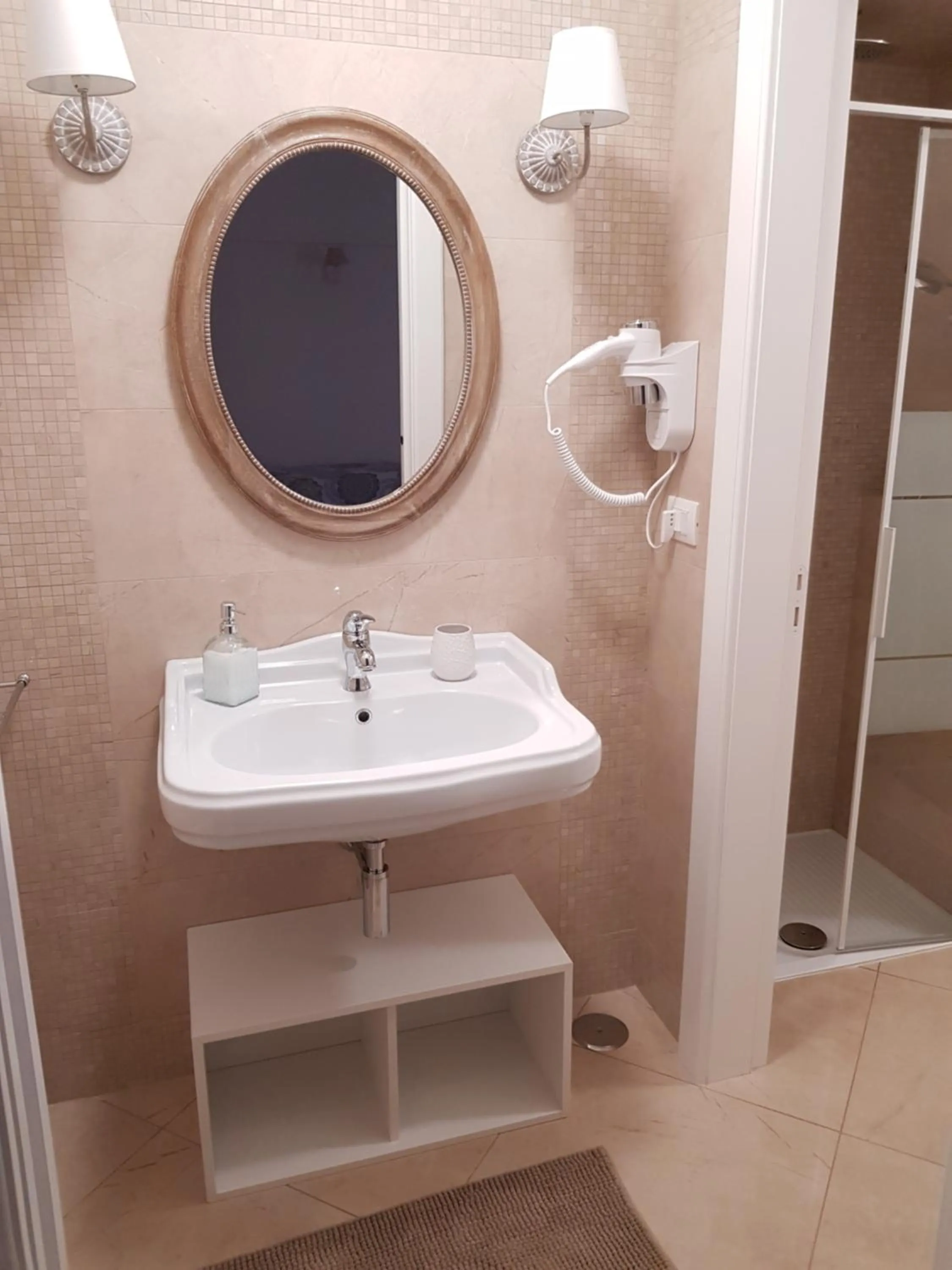 Bathroom in BED & BREAKFAST PL PALACE