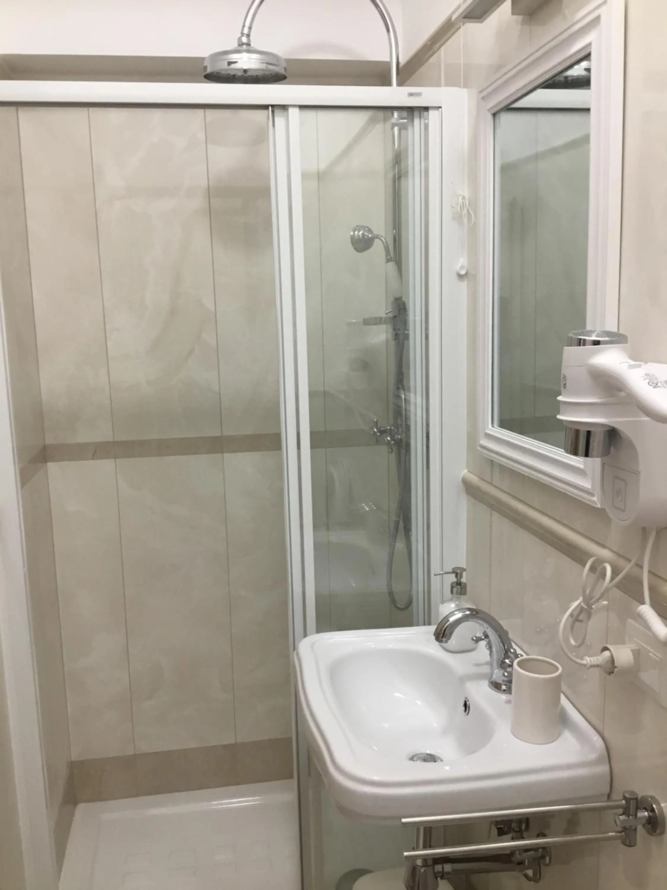 Bathroom in BED & BREAKFAST PL PALACE