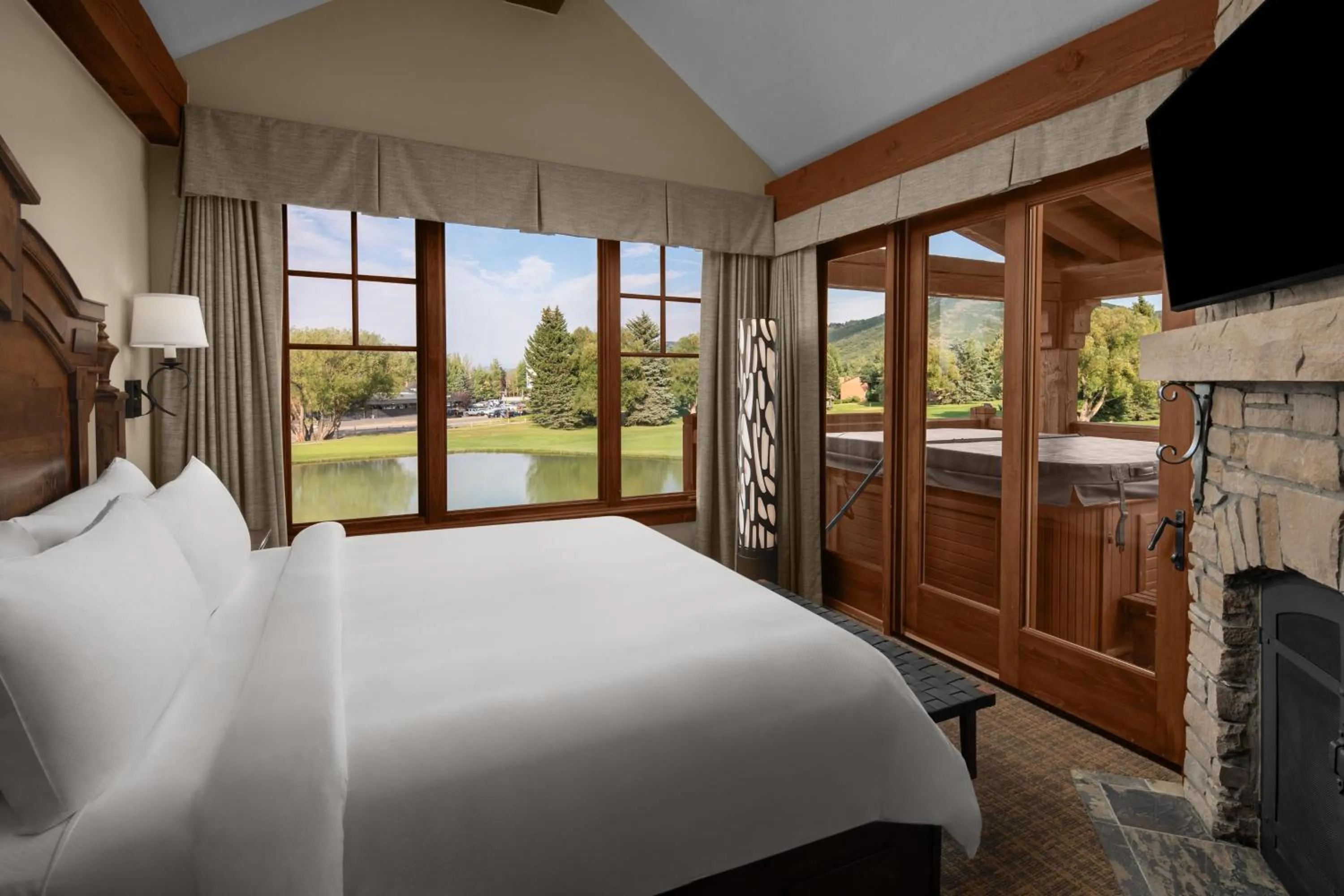Photo of the whole room, Bed in Hotel Park City, Autograph Collection