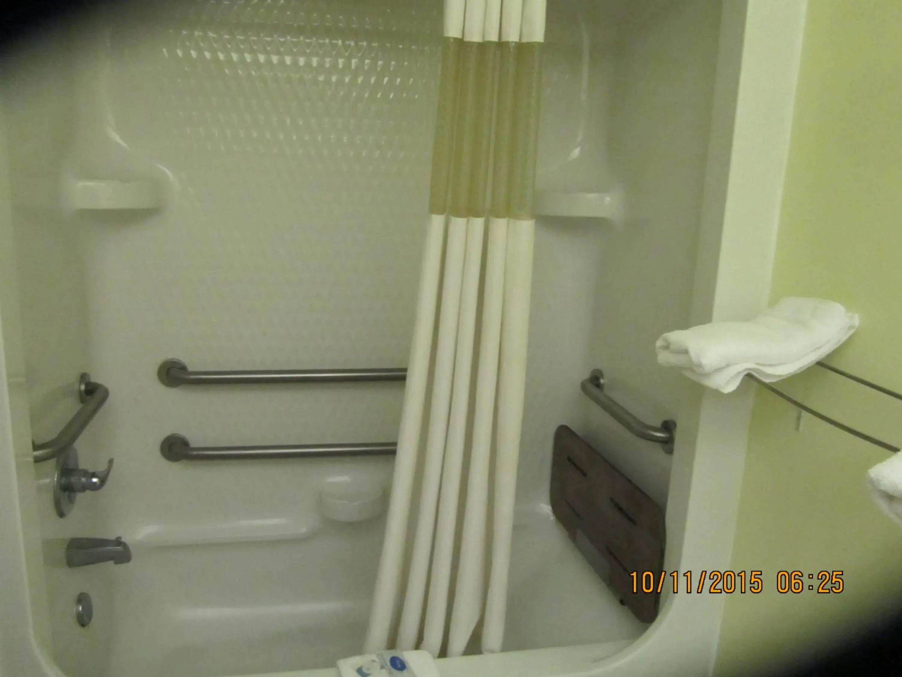 Bathroom in Executive Inn and Suites Wichita Falls Bathroom in Executive Inn and Suites Wichita Falls