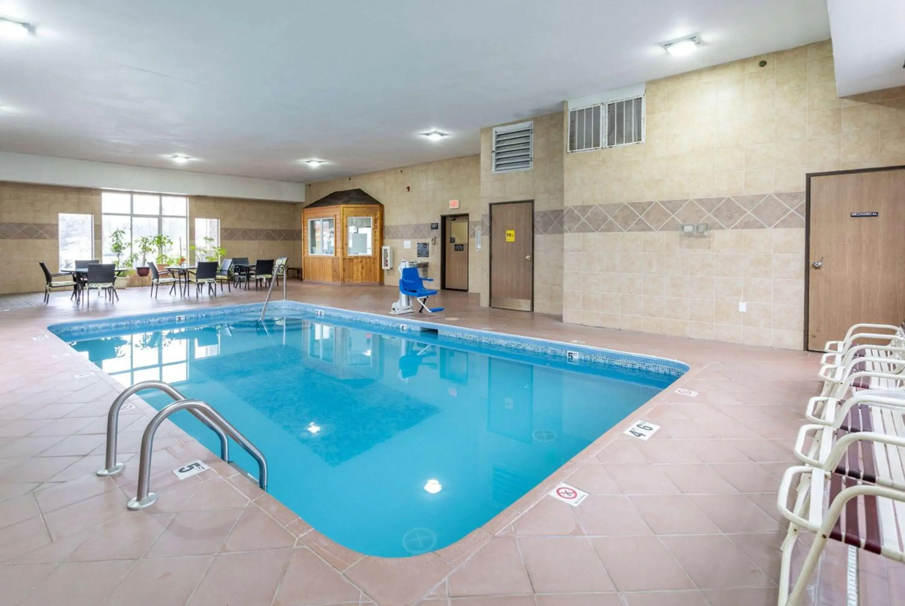 Pool view in Super 8 by Wyndham Big Rapids Pool view in Super 8 by Wyndham Big Rapids