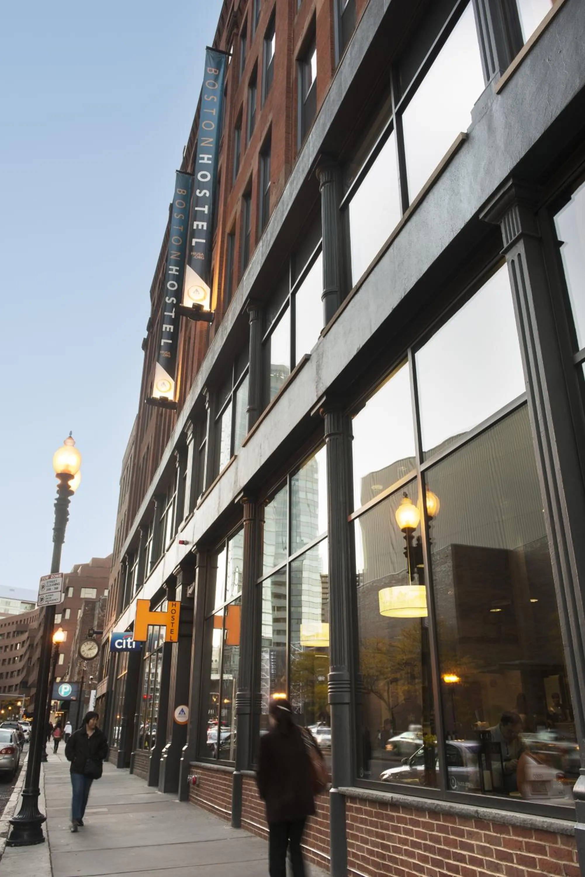 Facade/entrance in HI Boston Hostel