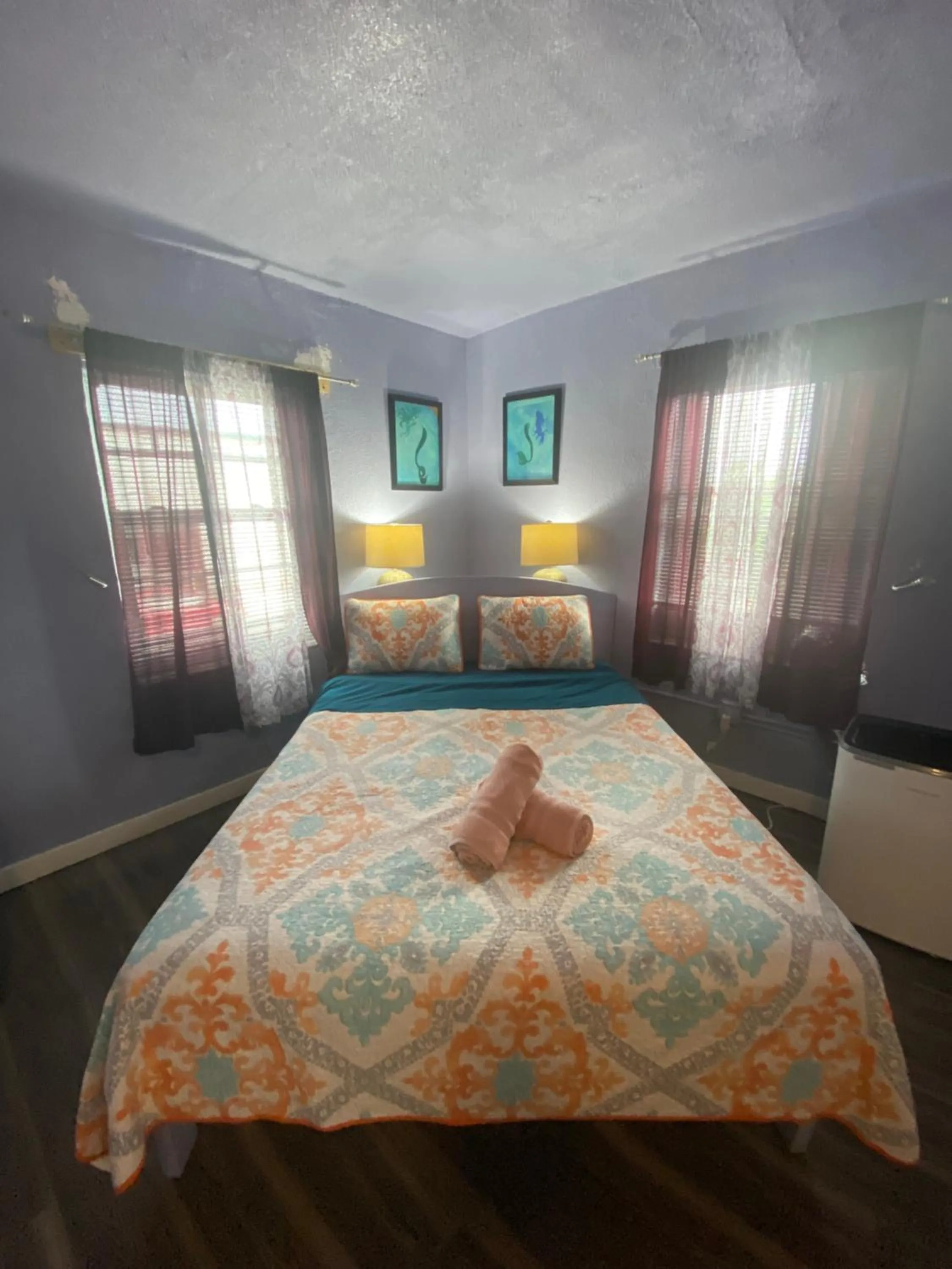 Photo of the whole room, Bed in Hoosville Hostel (Formerly The Everglades Hostel)