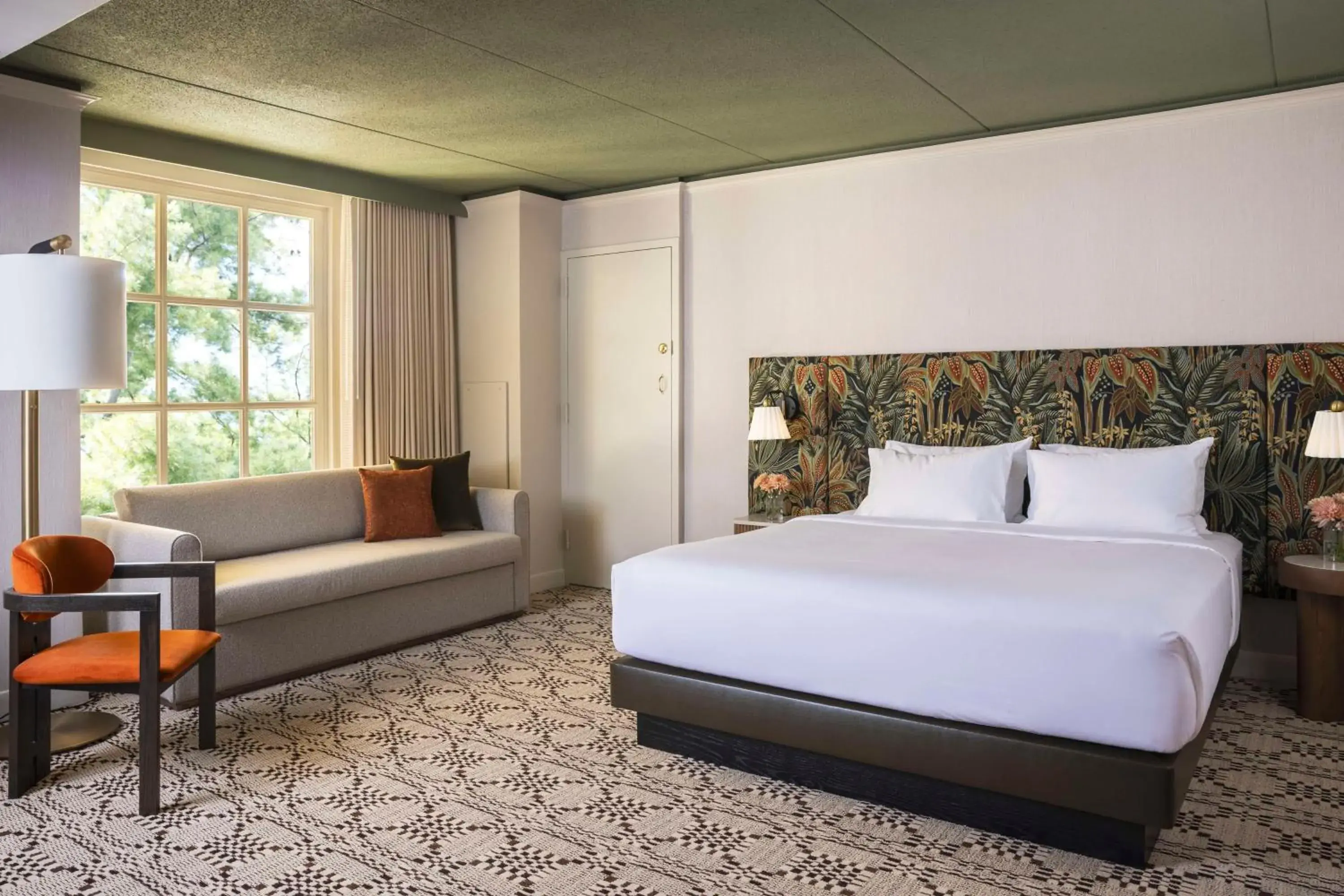 Bedroom, Bed in Hyatt Regency Greenwich Bedroom, Bed in Hyatt Regency Greenwich