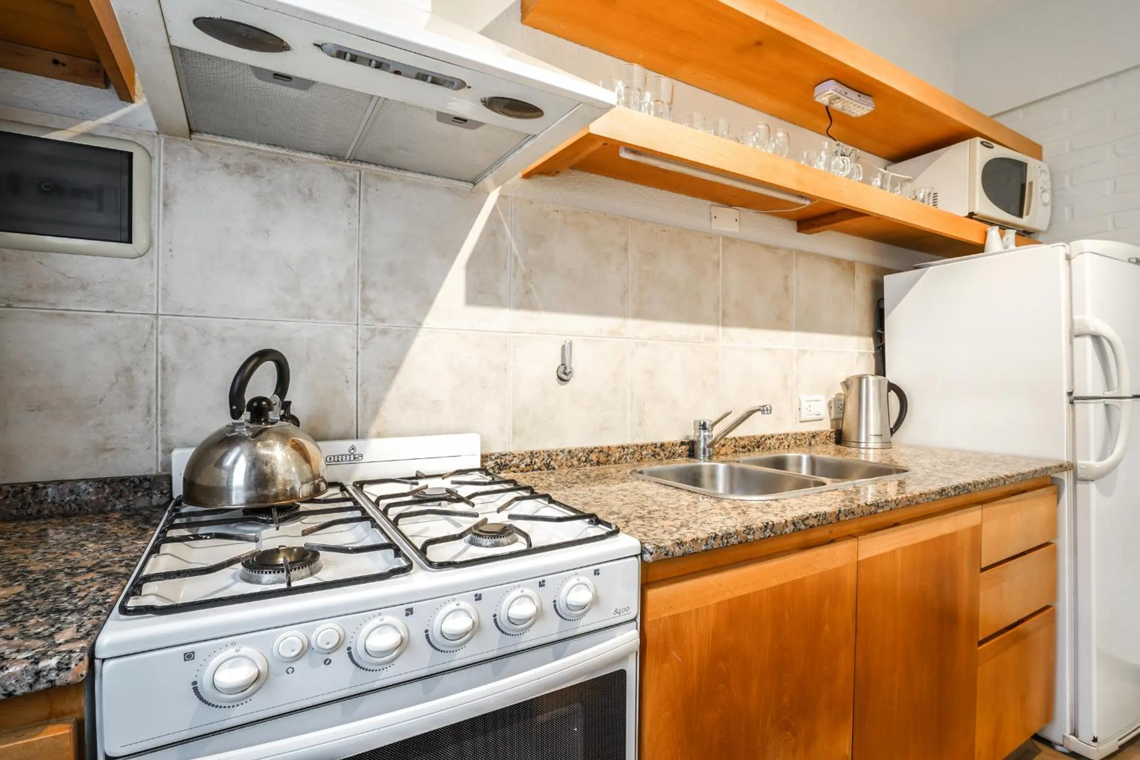 Valeria House Rental Suites