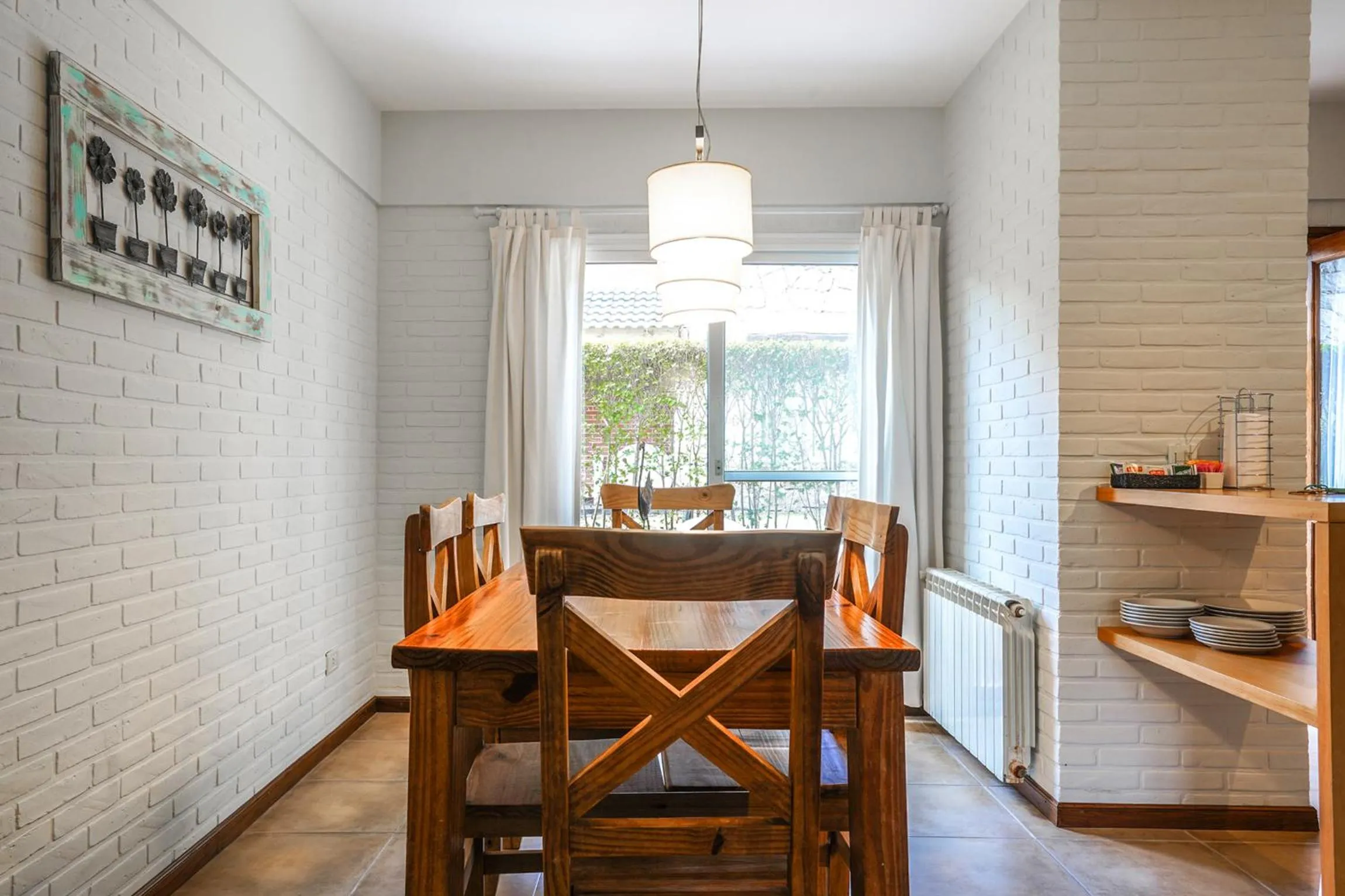 Valeria House Rental Suites