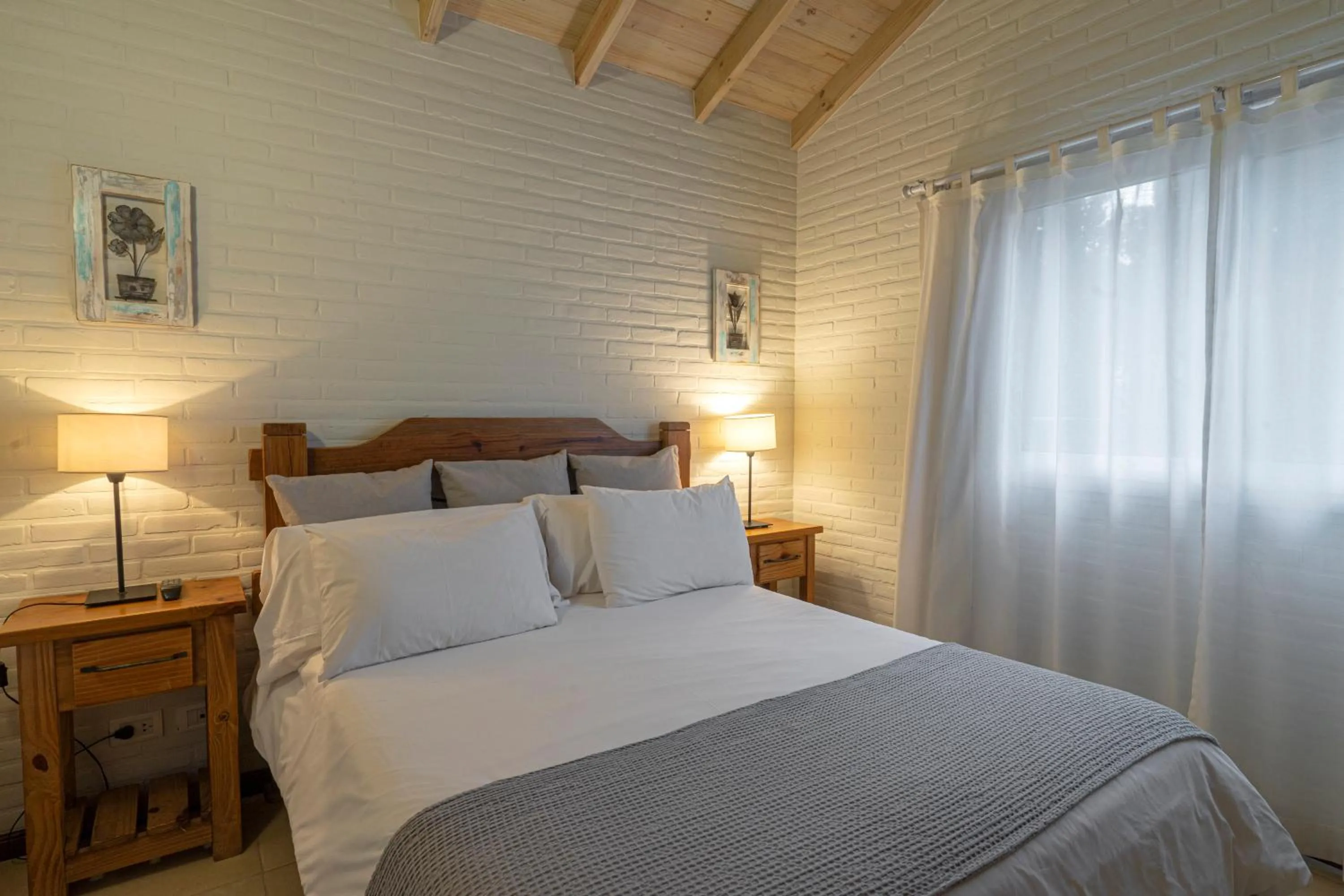 Bed in Valeria House Rental Suites