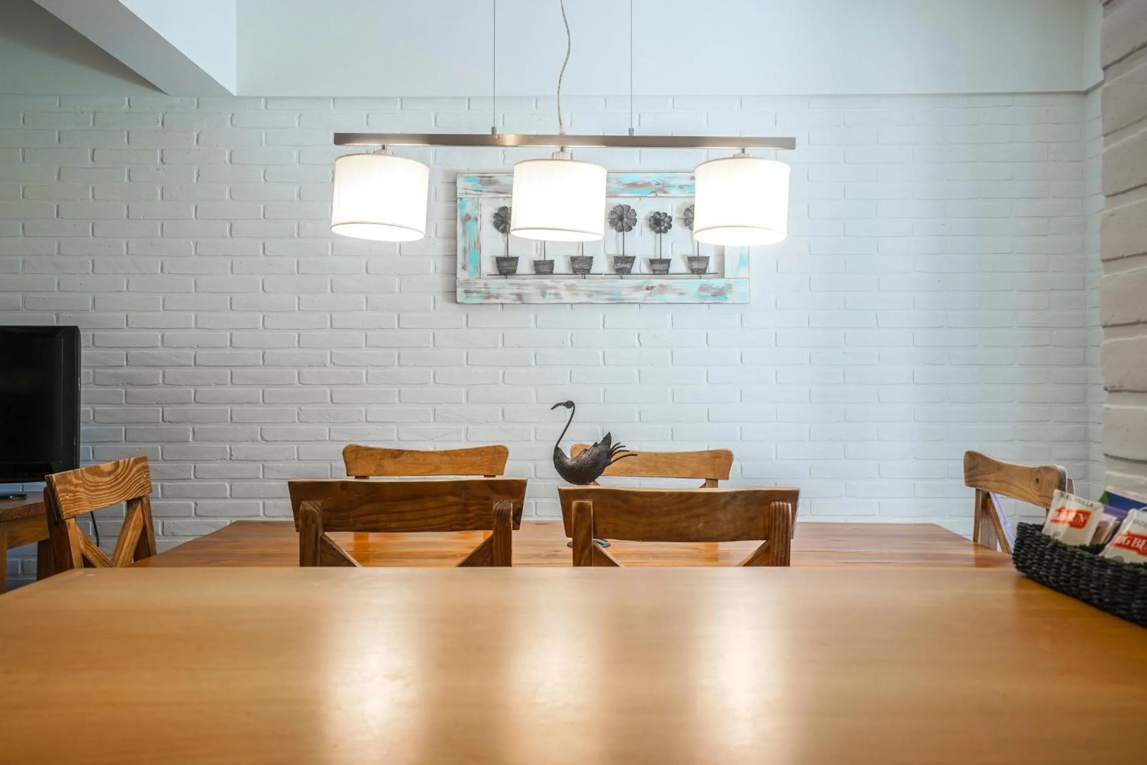 Valeria House Rental Suites