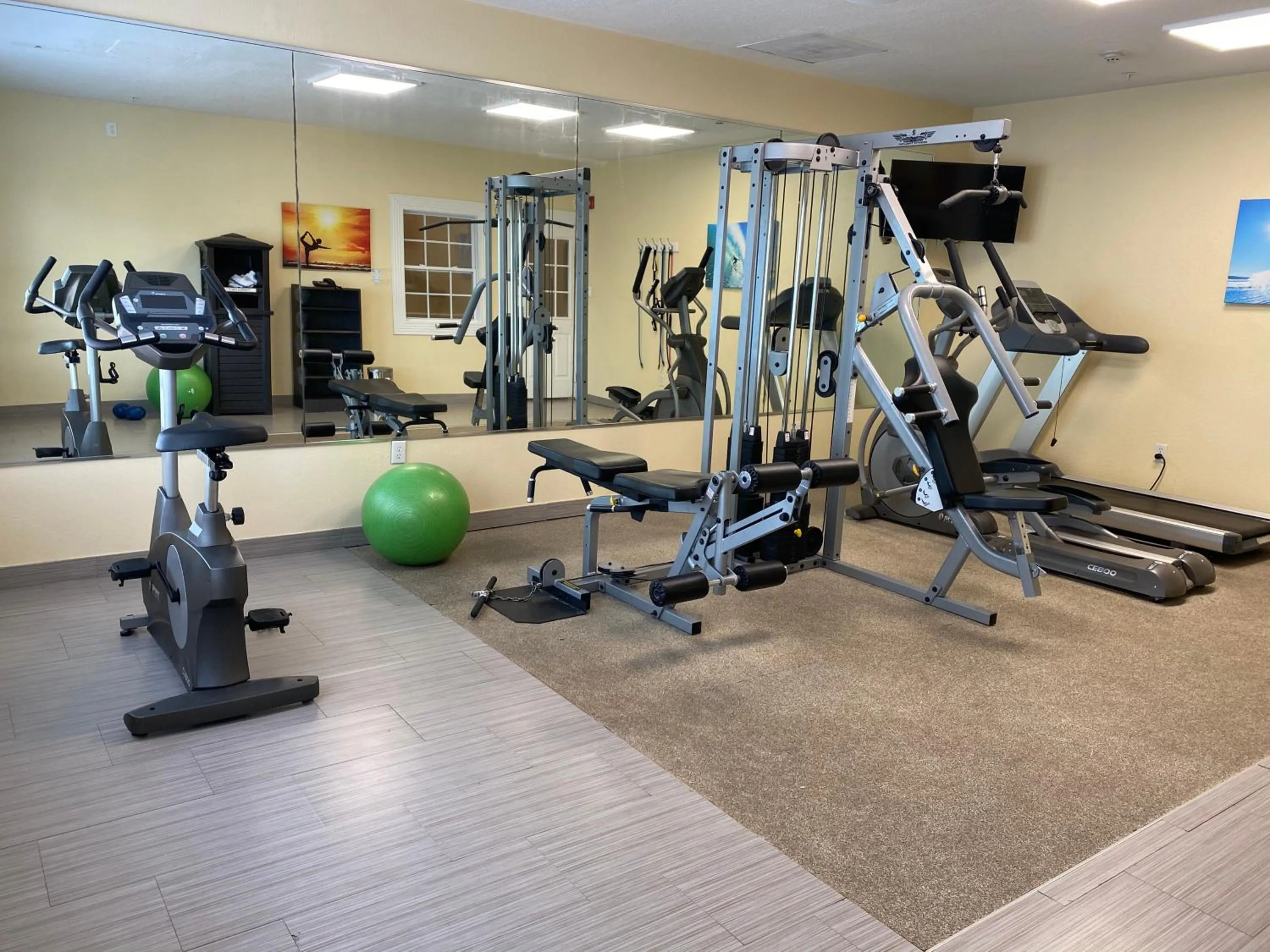 Fitness centre/facilities in Galveston Beach Hotel
