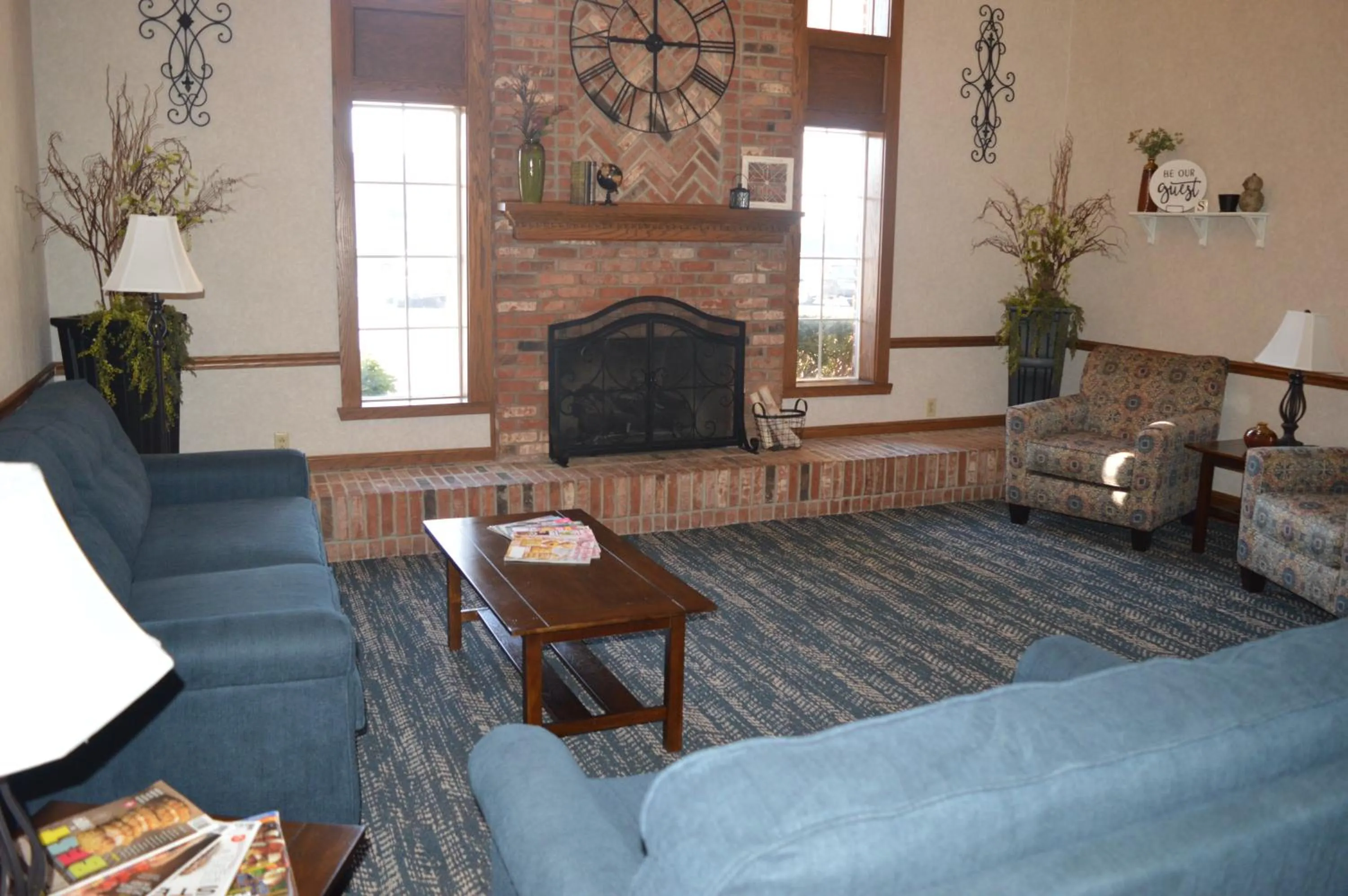 Lobby or reception in Super 8 by Wyndham Greenfield