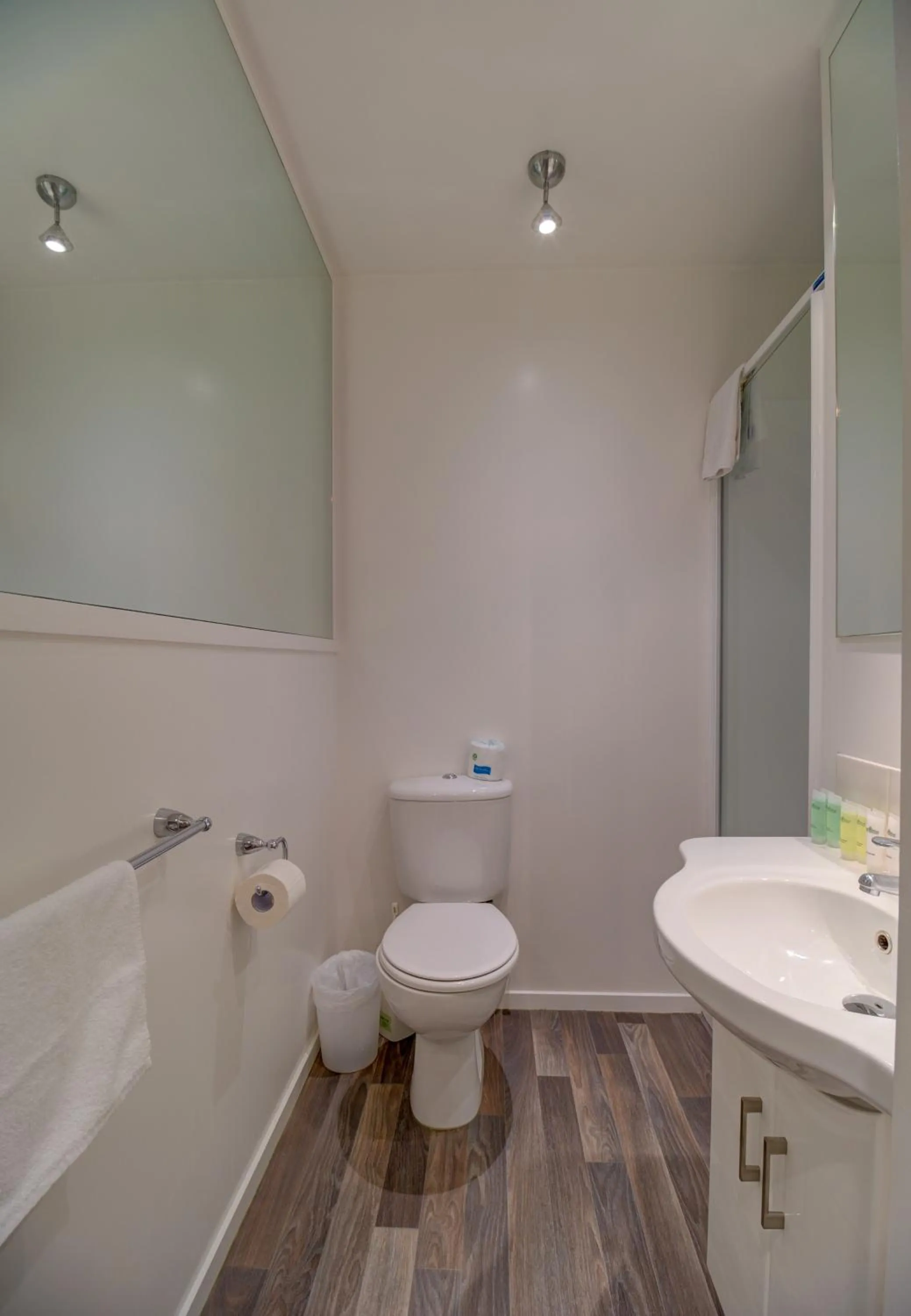 Toilet in Lakefront Apartments,18 LAKE ESPLANADE ROAD