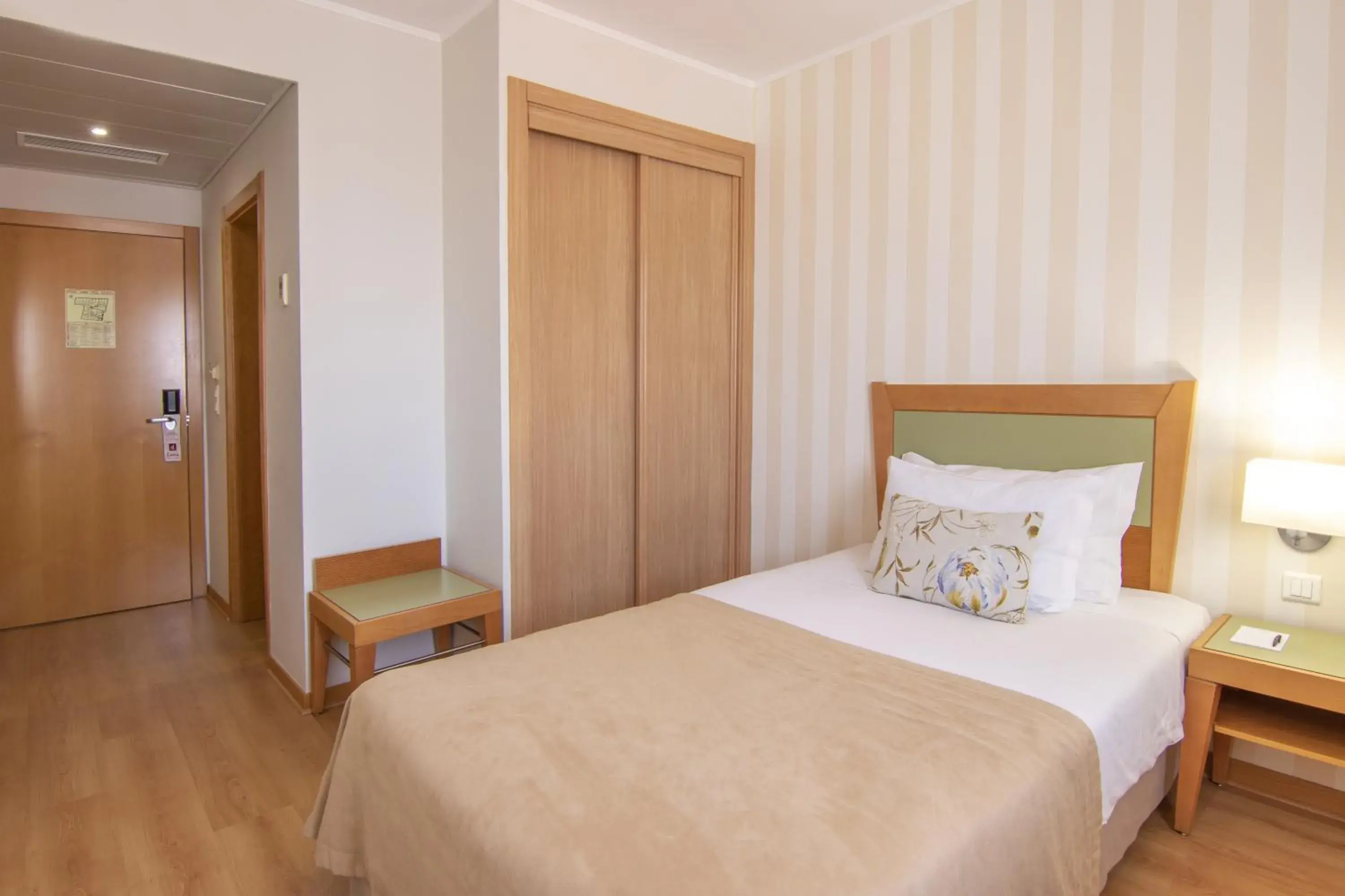 Bed in Luna Esperanca Centro Hotel Bed in Luna Esperanca Centro Hotel