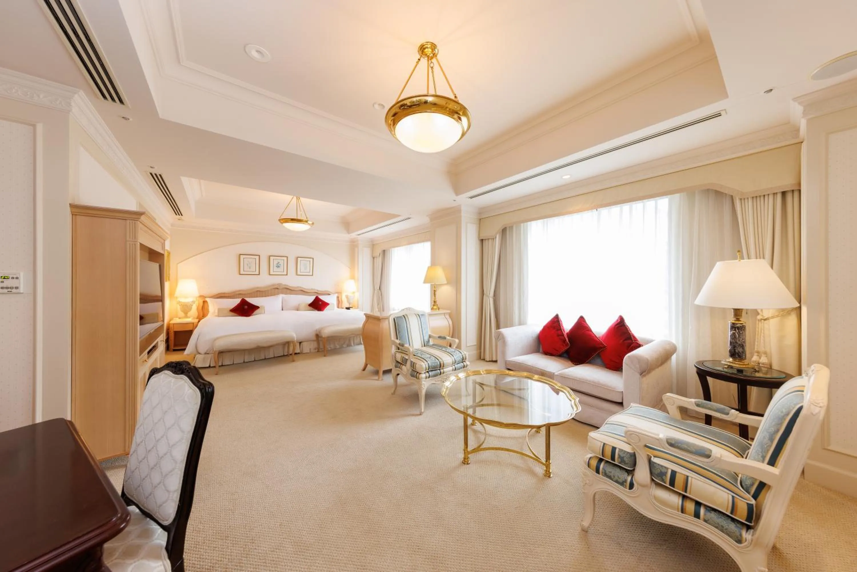 Bedroom, Bed in Dai-ichi Hotel Tokyo