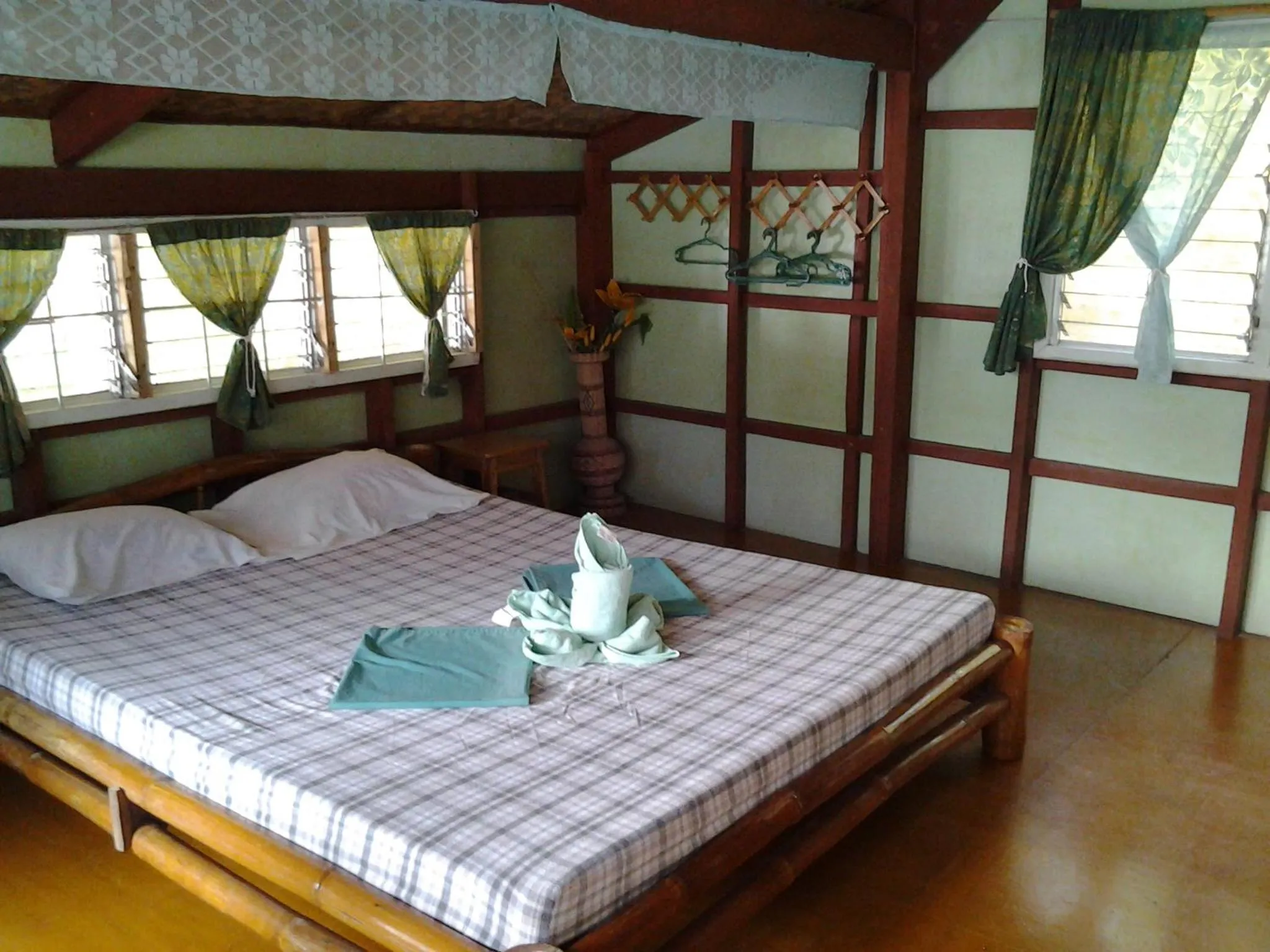 Bed in Casa de la Playa Beach Resort