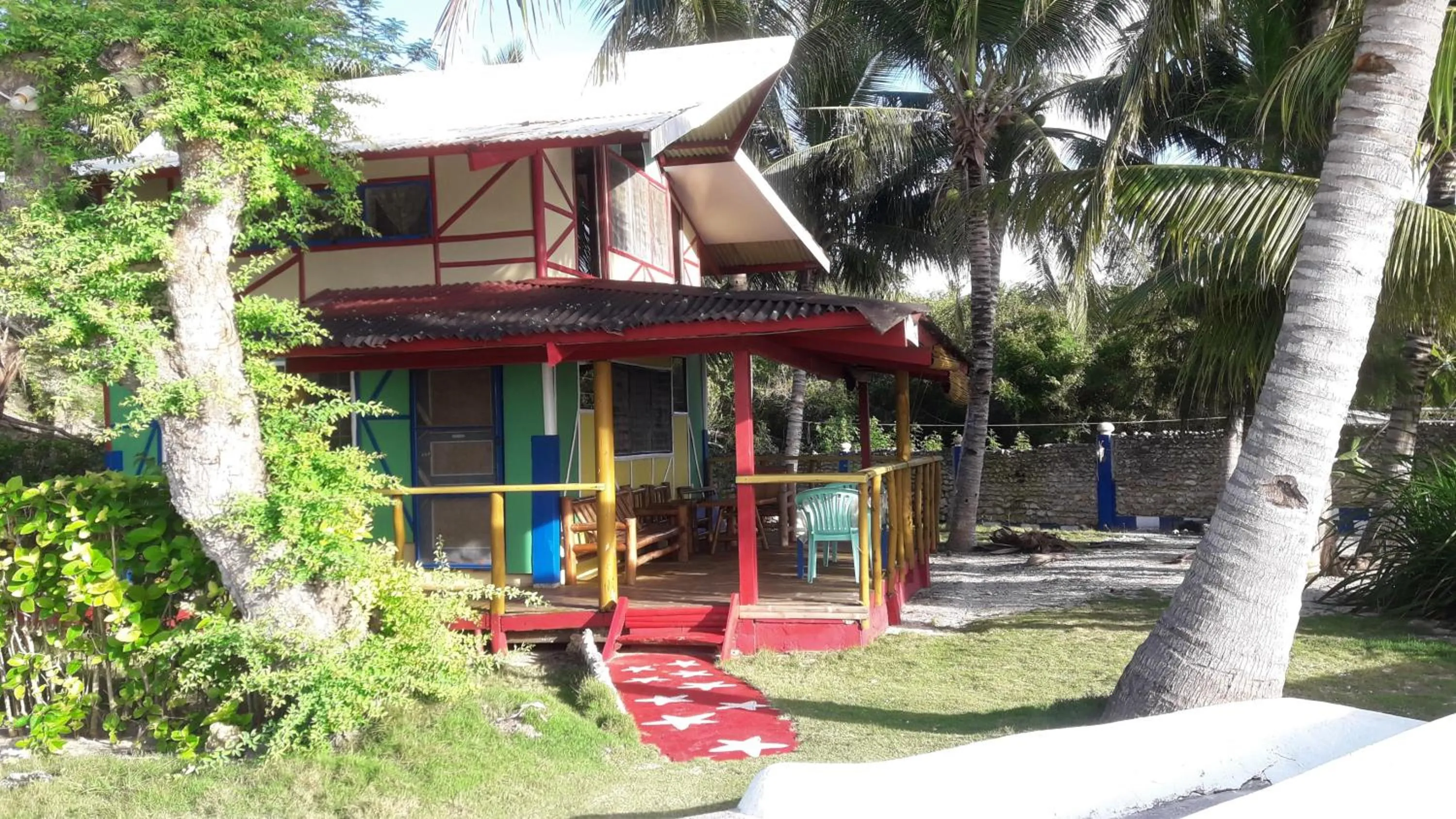 Photo of the whole room in Casa de la Playa Beach Resort