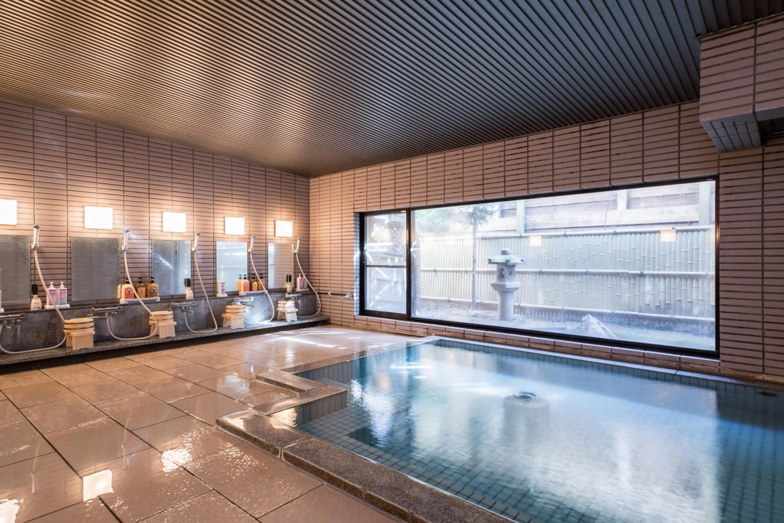 Hot Spring Bath in Hotel Umenoyu