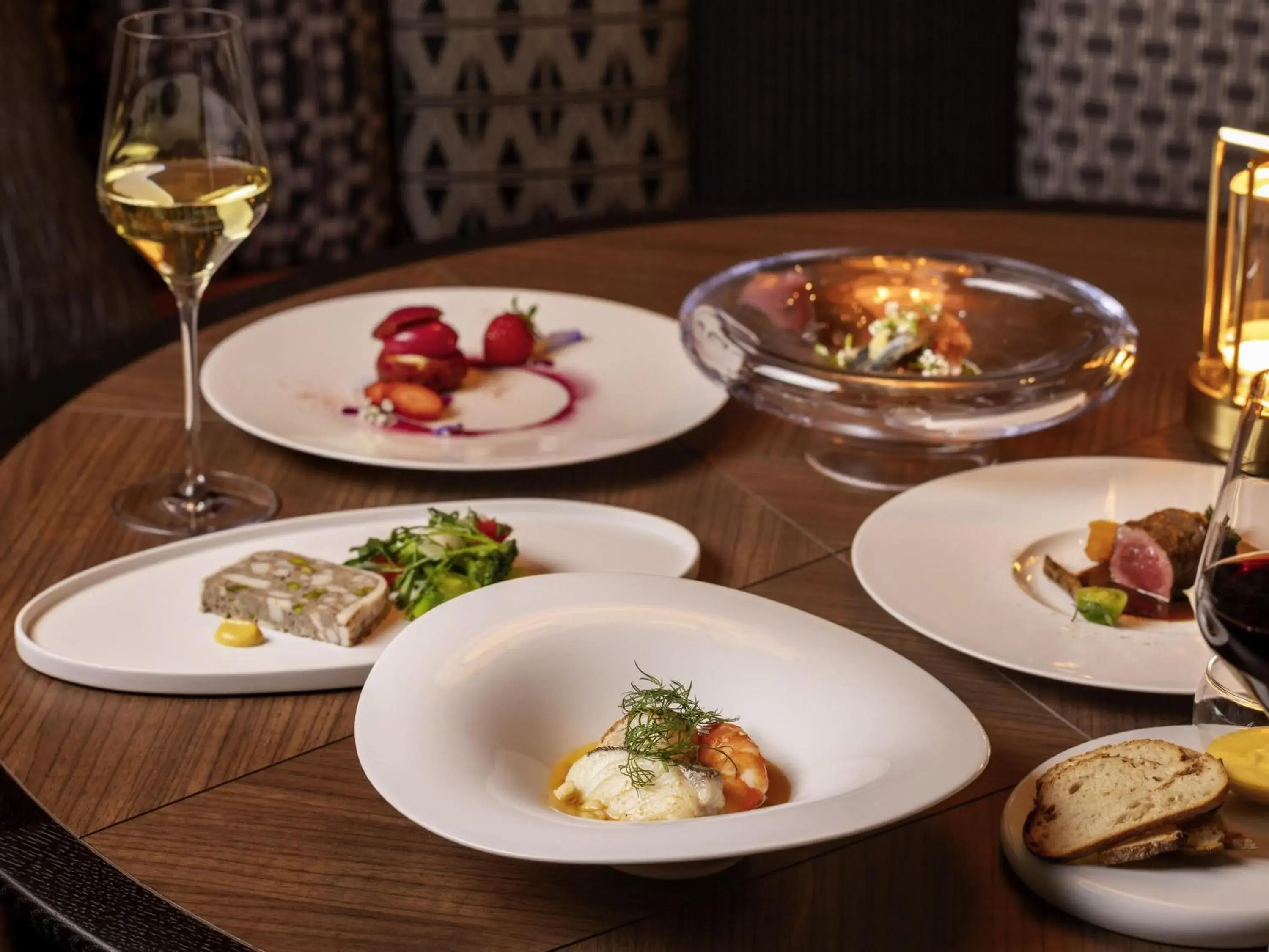 Restaurant/places to eat in Mercure Tokyo Hibiya Restaurant/places to eat in Mercure Tokyo Hibiya