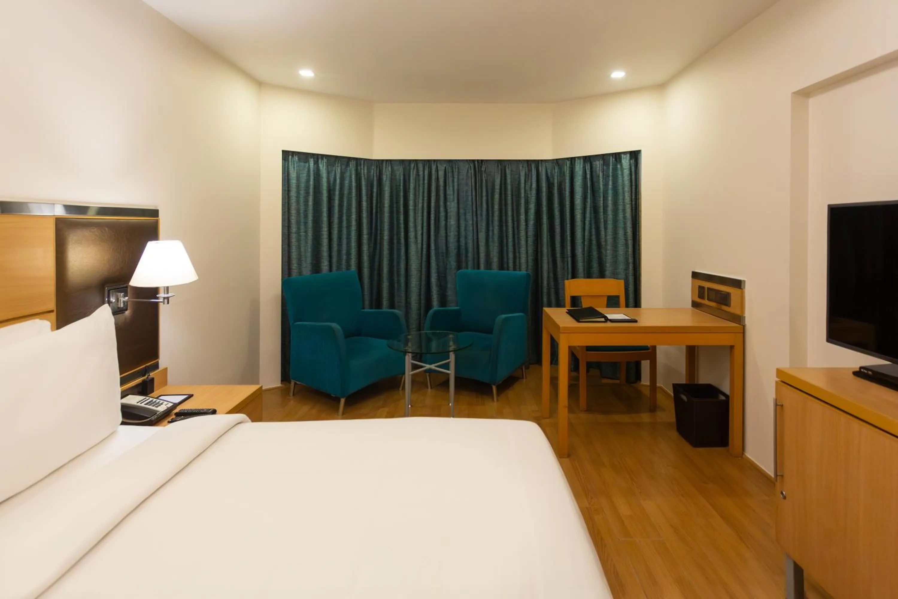 Bed in The Residency, Chennai