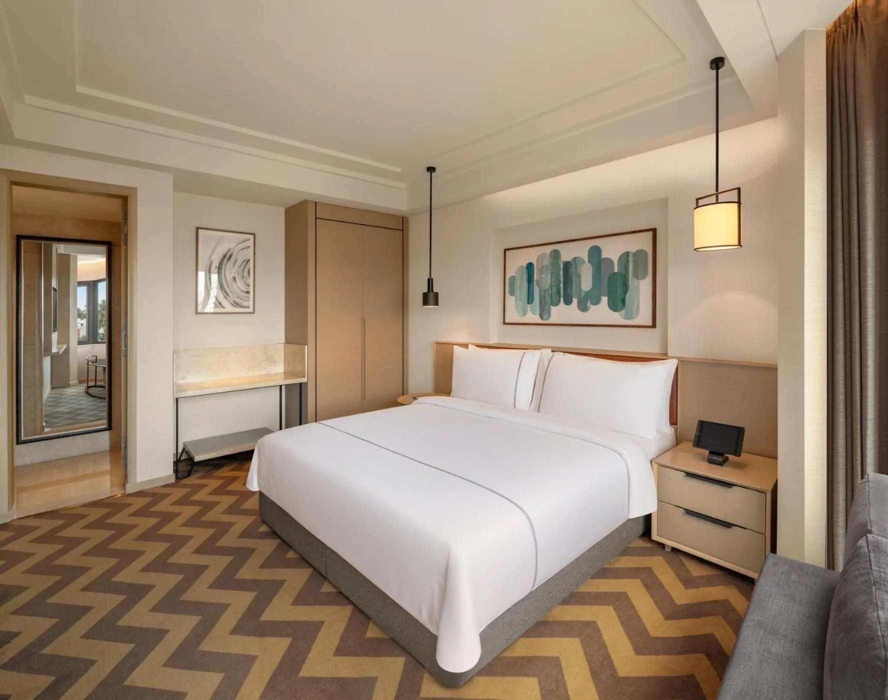 Bed in The Residency, Chennai