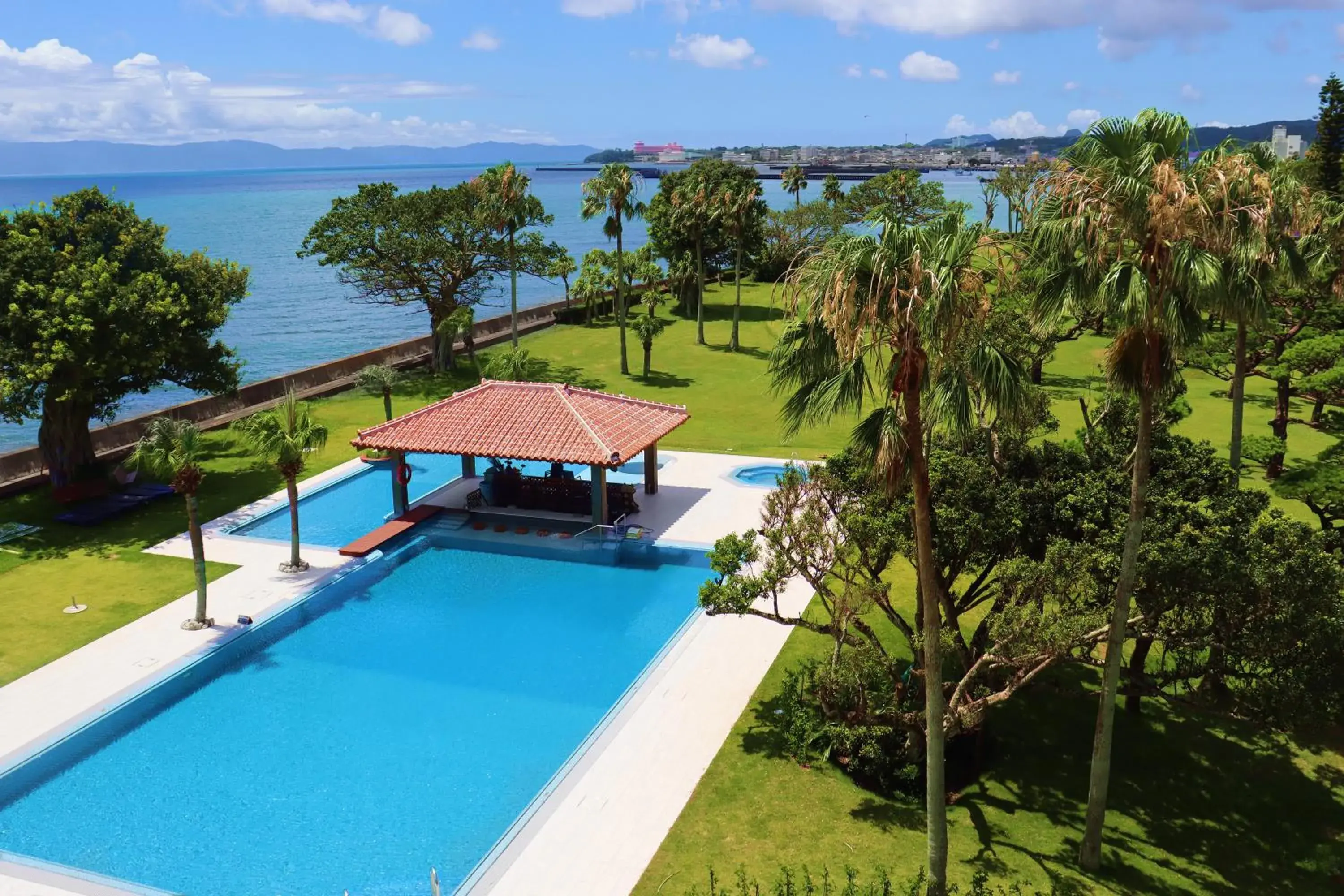 Swimming pool in Kagoshima Sunamushionsen Ibusuki Hakusuikan Swimming pool in Kagoshima Sunamushionsen Ibusuki Hakusuikan
