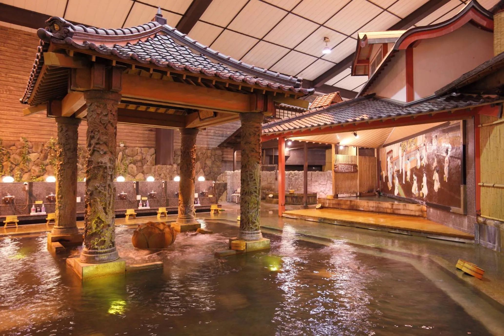 Hot Spring Bath in Kagoshima Sunamushionsen Ibusuki Hakusuikan