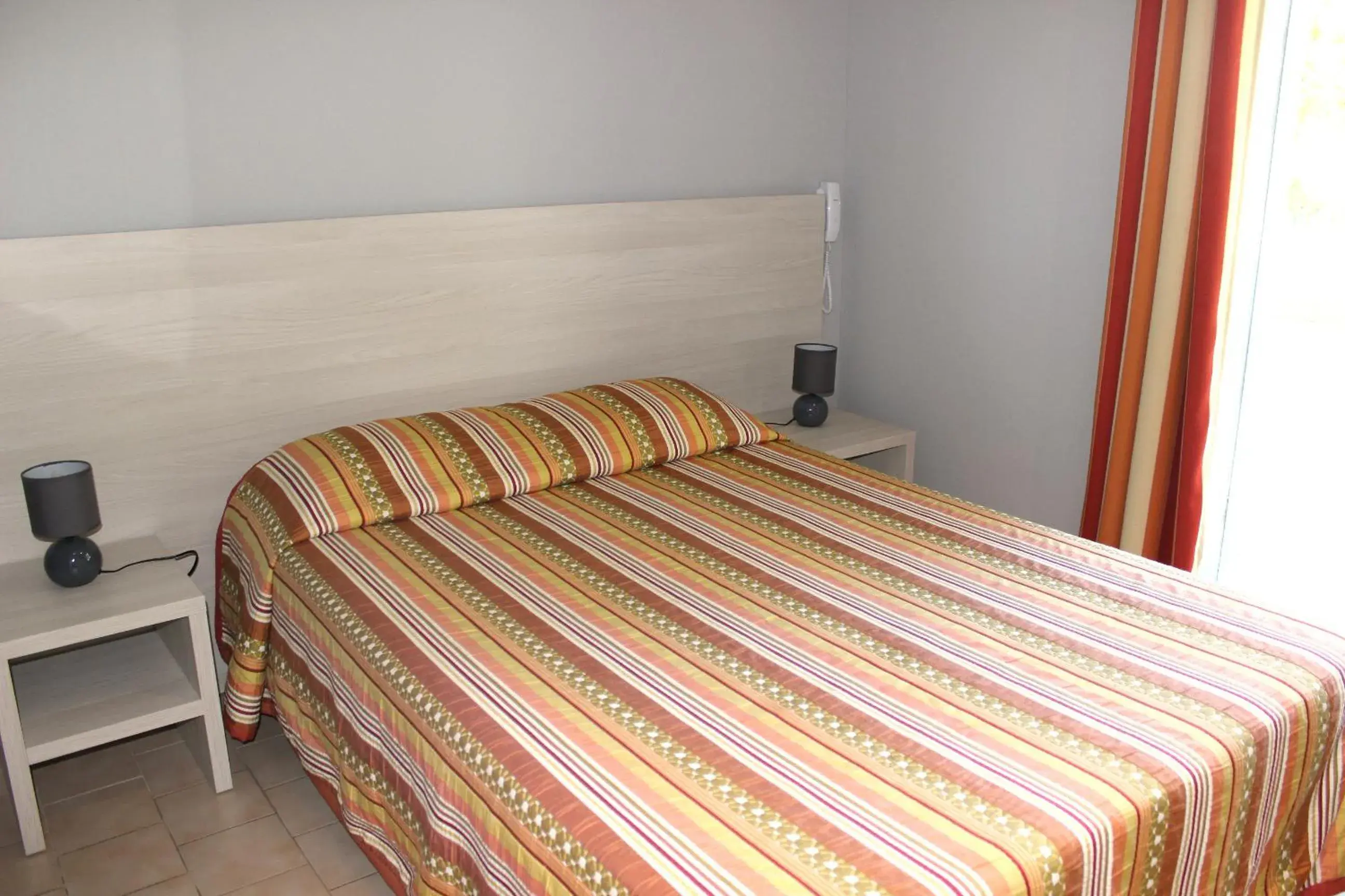 Double Room - single occupancy in Hotel Arcu Di Sole Double Room - single occupancy in Hotel Arcu Di Sole