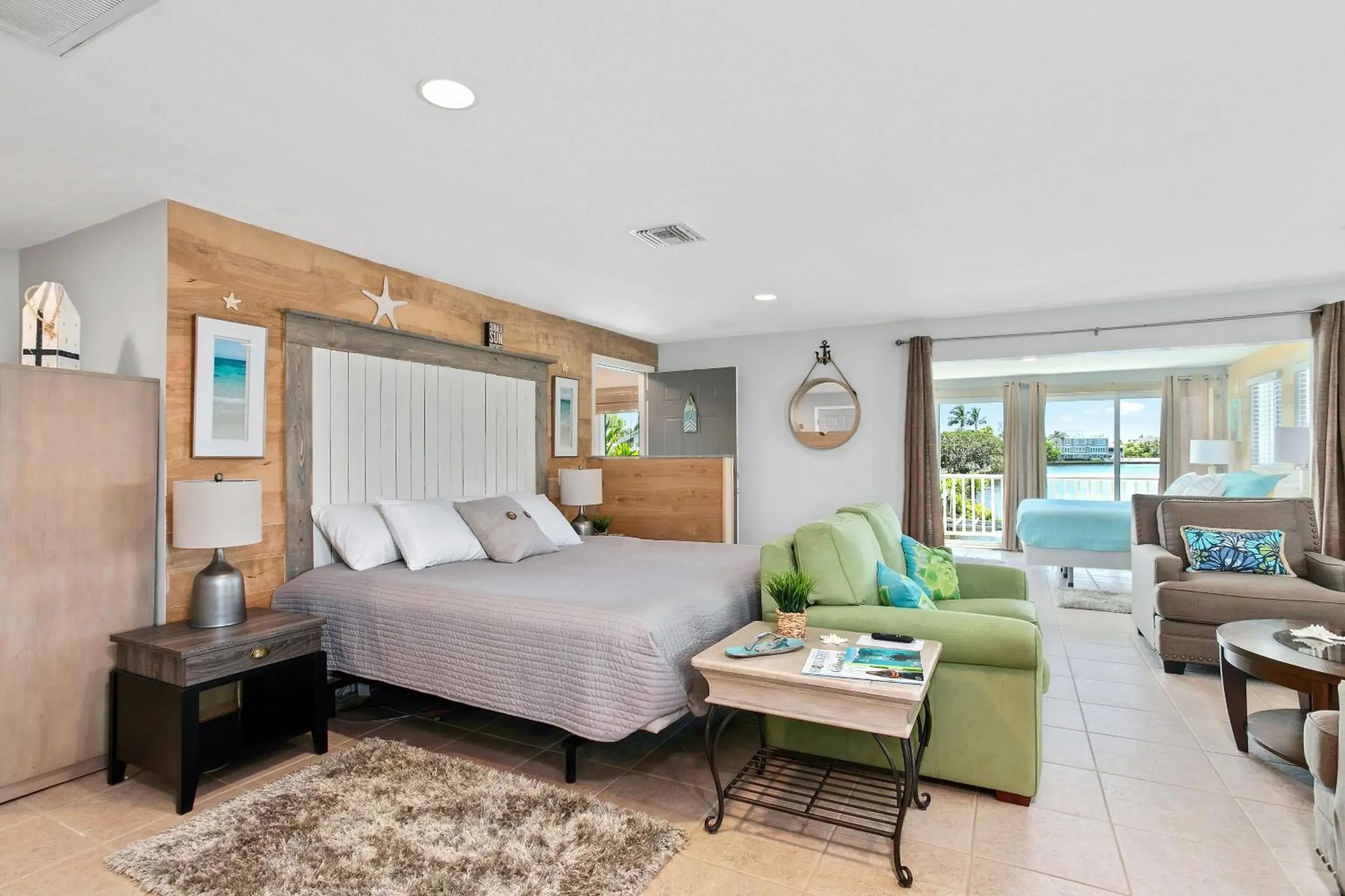 Bed in Latitude 26 Waterfront Boutique Resort - Bonita Springs Bed in Latitude 26 Waterfront Boutique Resort - Bonita Springs