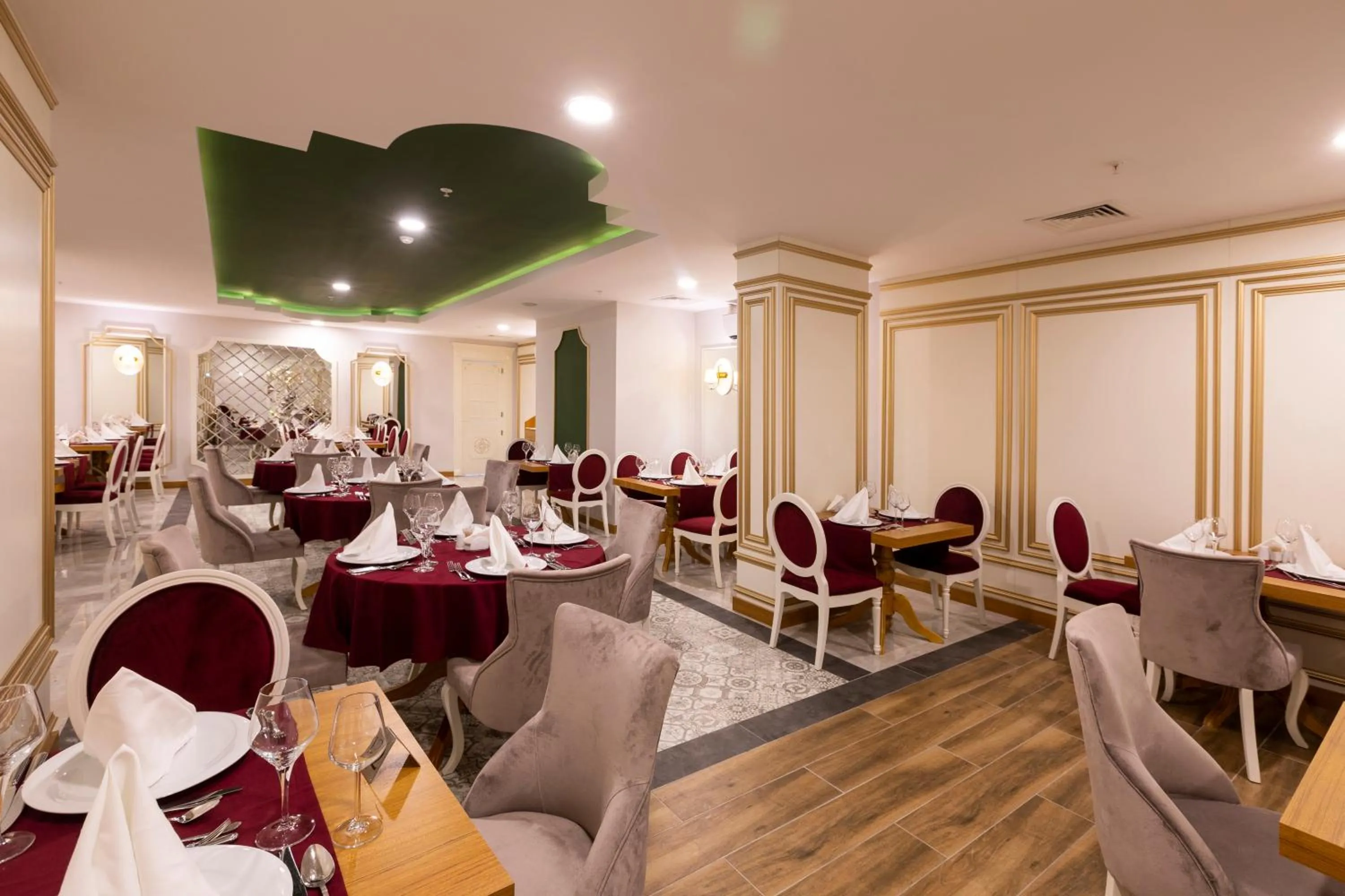 Dinner in Narcia Resort Side - Ultra All Inclusive