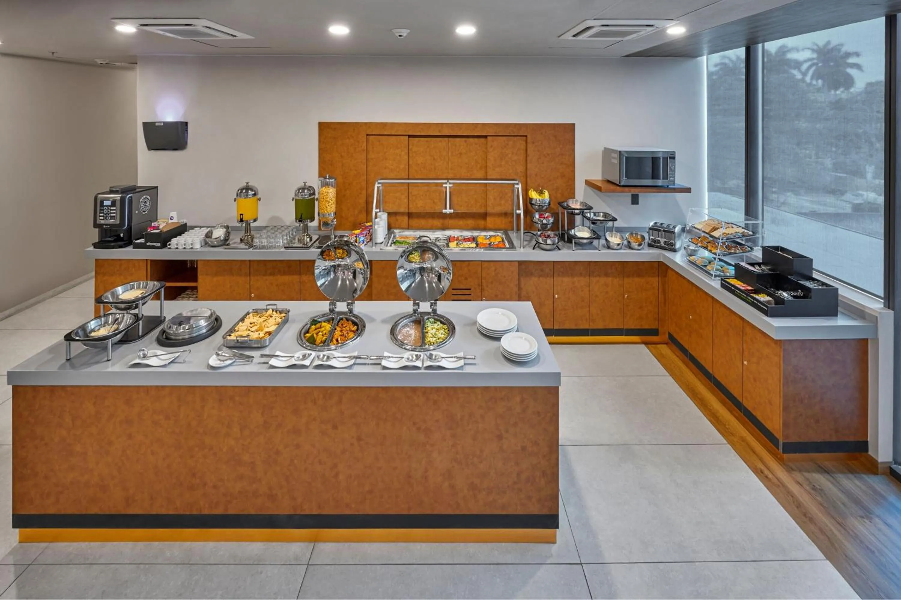 Breakfast in City Express Plus by Marriott Merida