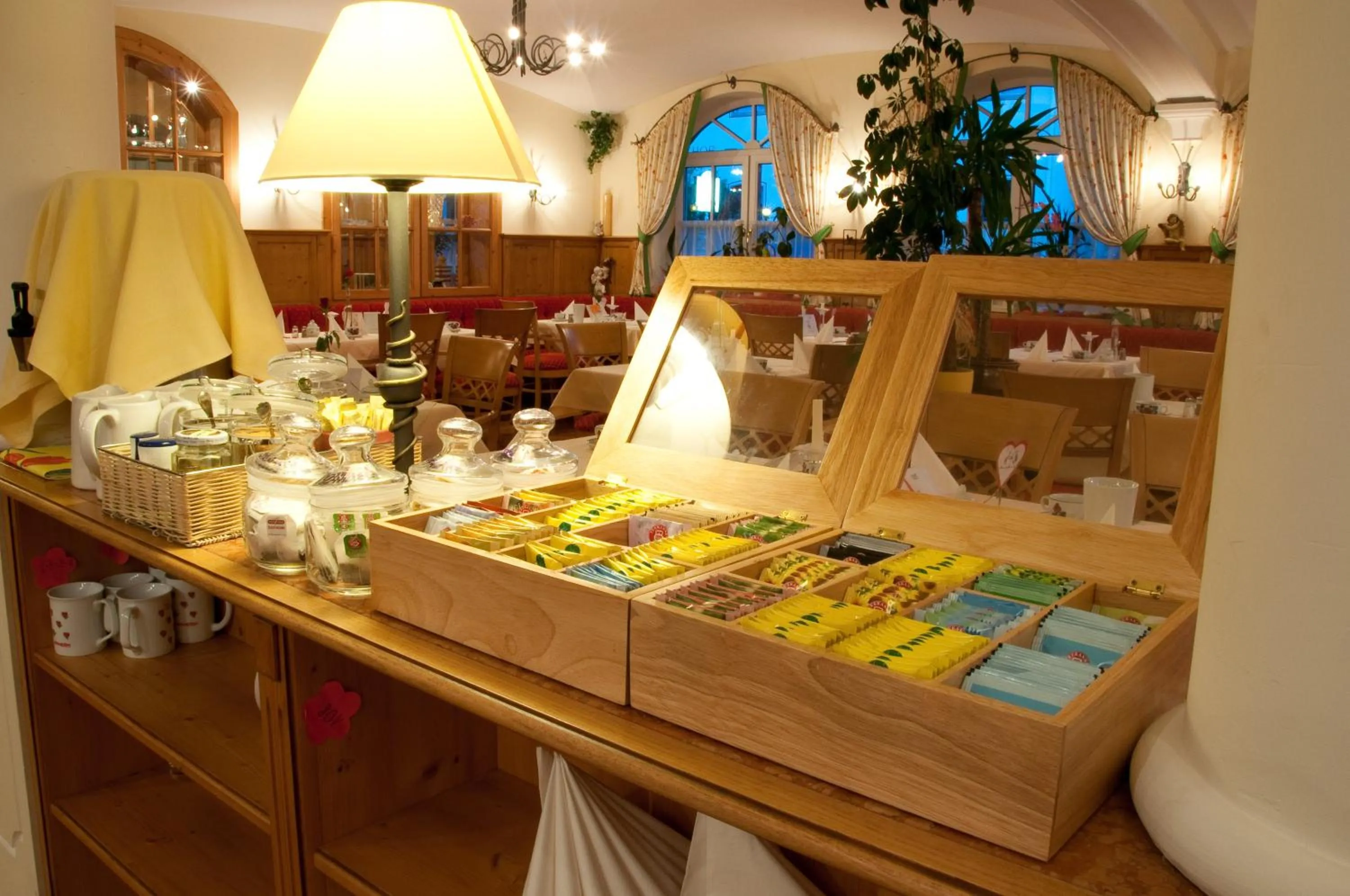 Buffet breakfast in Hotel-Pension Wagnermigl