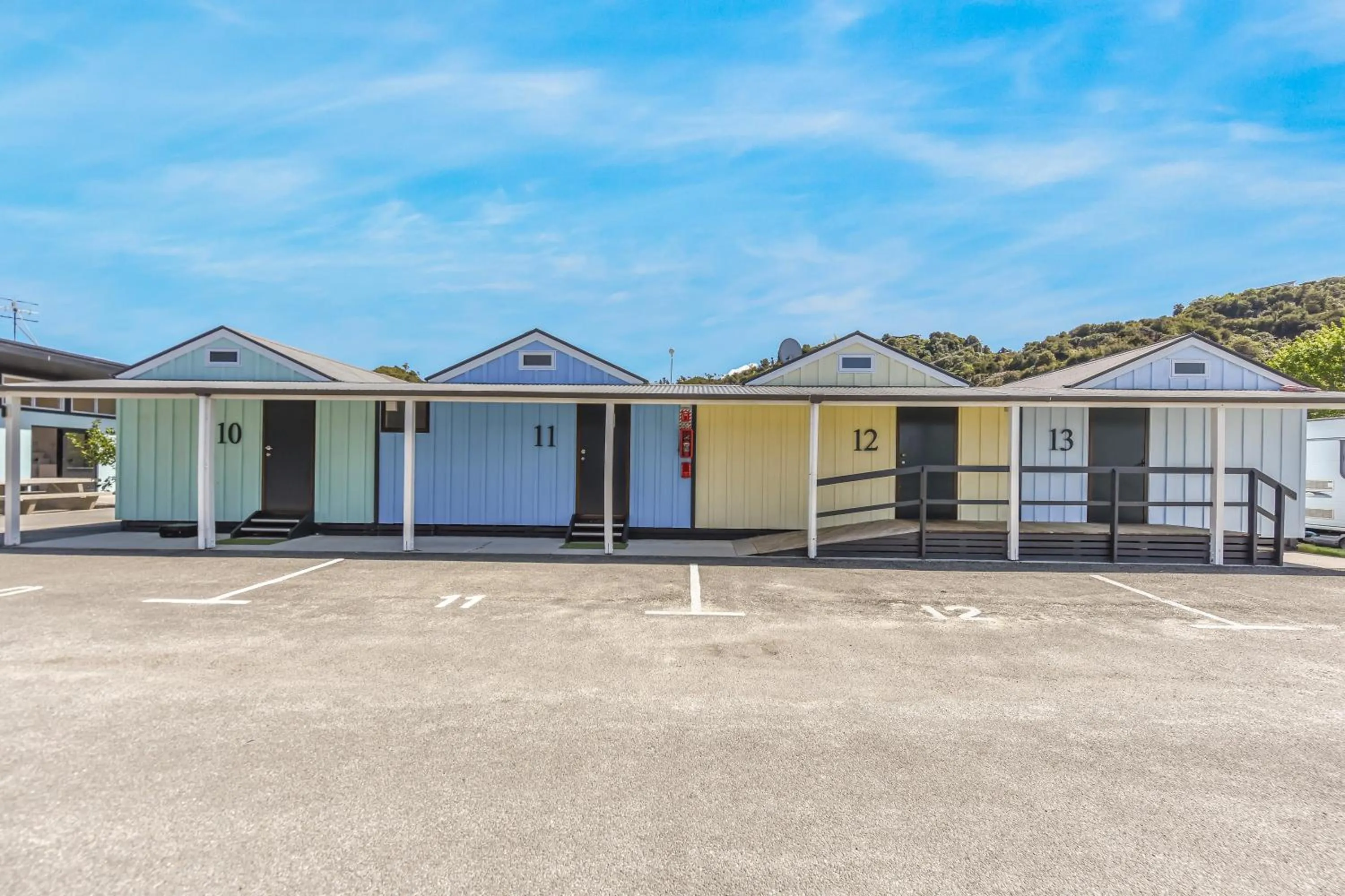 Kaiteriteri Recreation Reserve Cabins