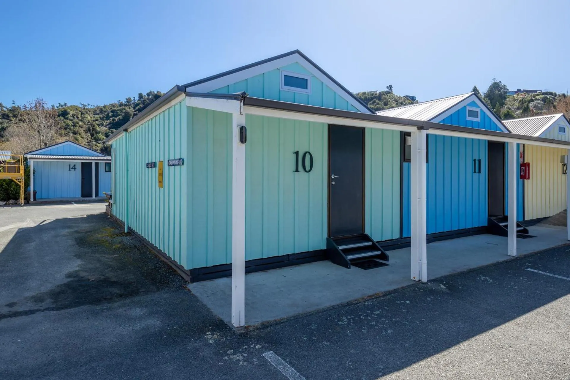 Kaiteriteri Recreation Reserve Cabins