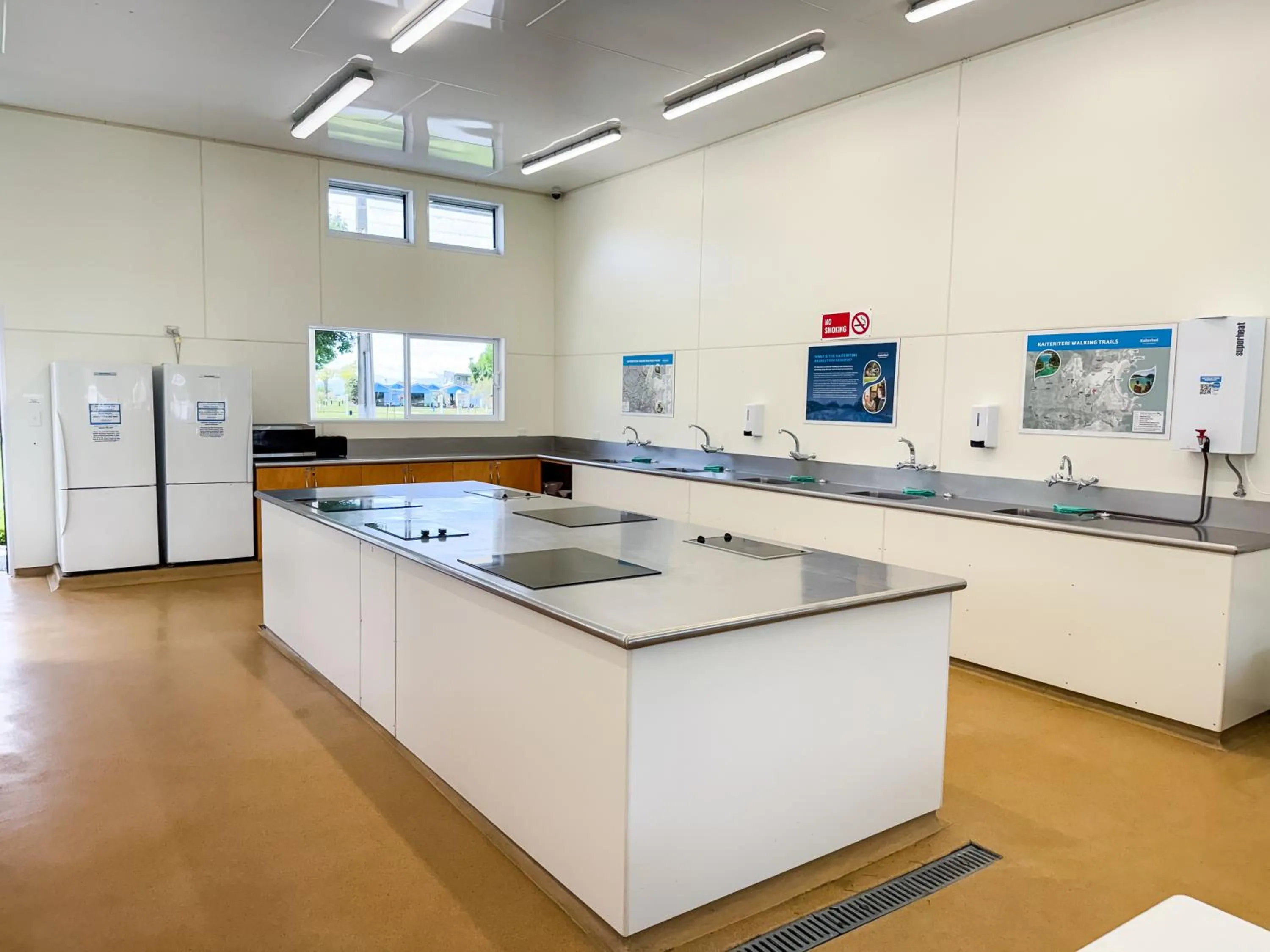 Kaiteriteri Recreation Reserve Cabins