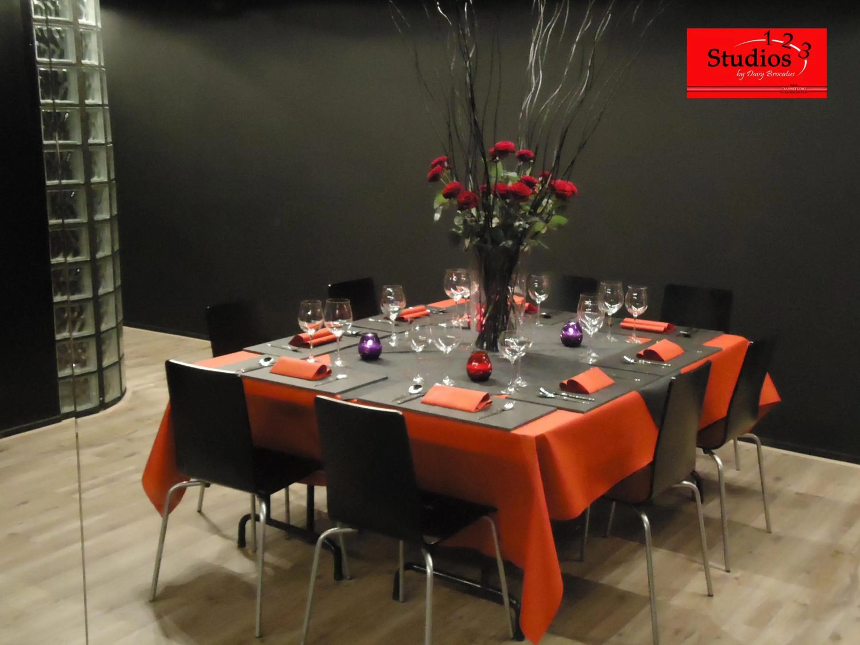 Lounge or bar in B&B Luxe Suites 1-2-3